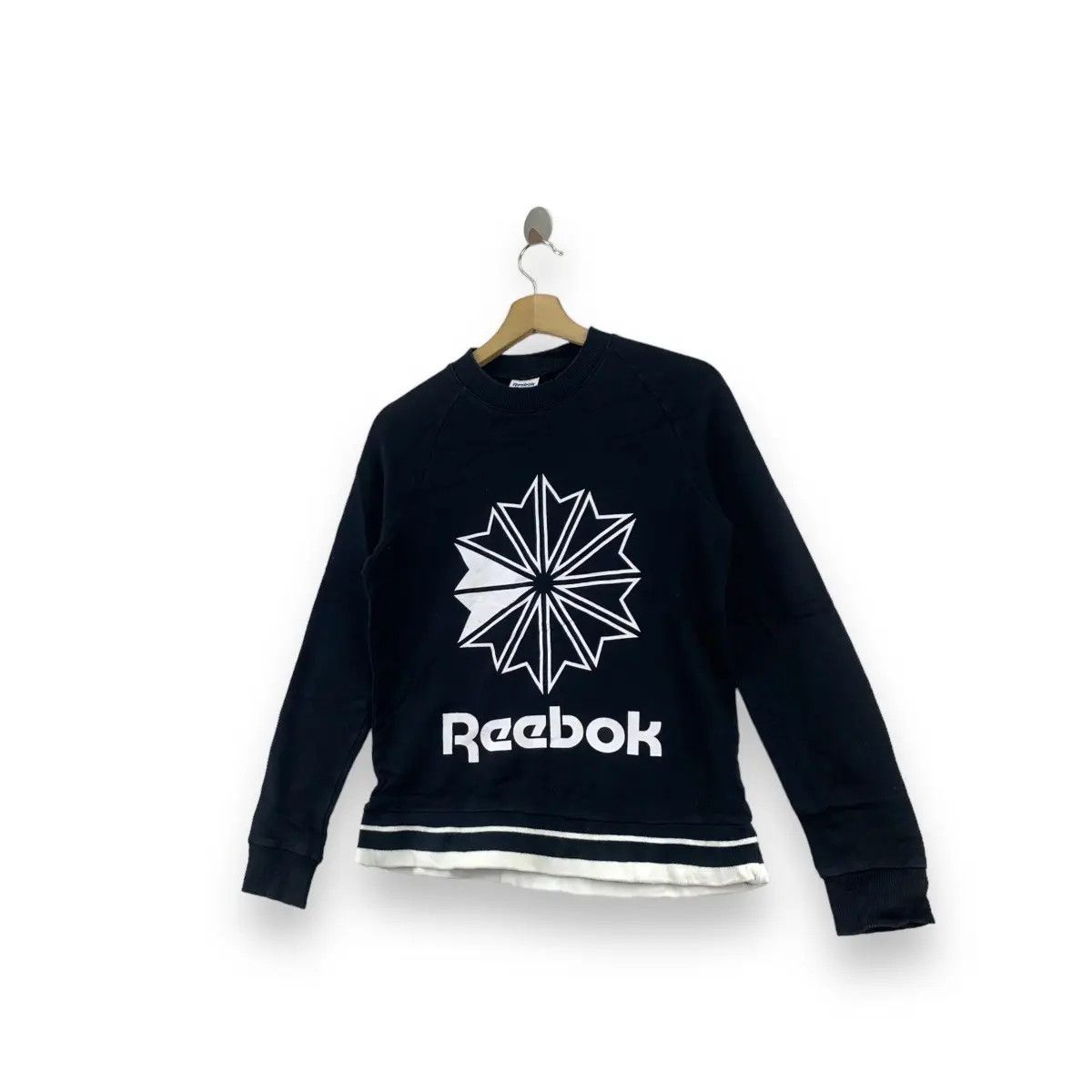 Reebok REEBOK CLASSIC Collection Center Logo Crewneck Sweatshirt Size L / US 10 / IT 46 - 5 Thumbnail