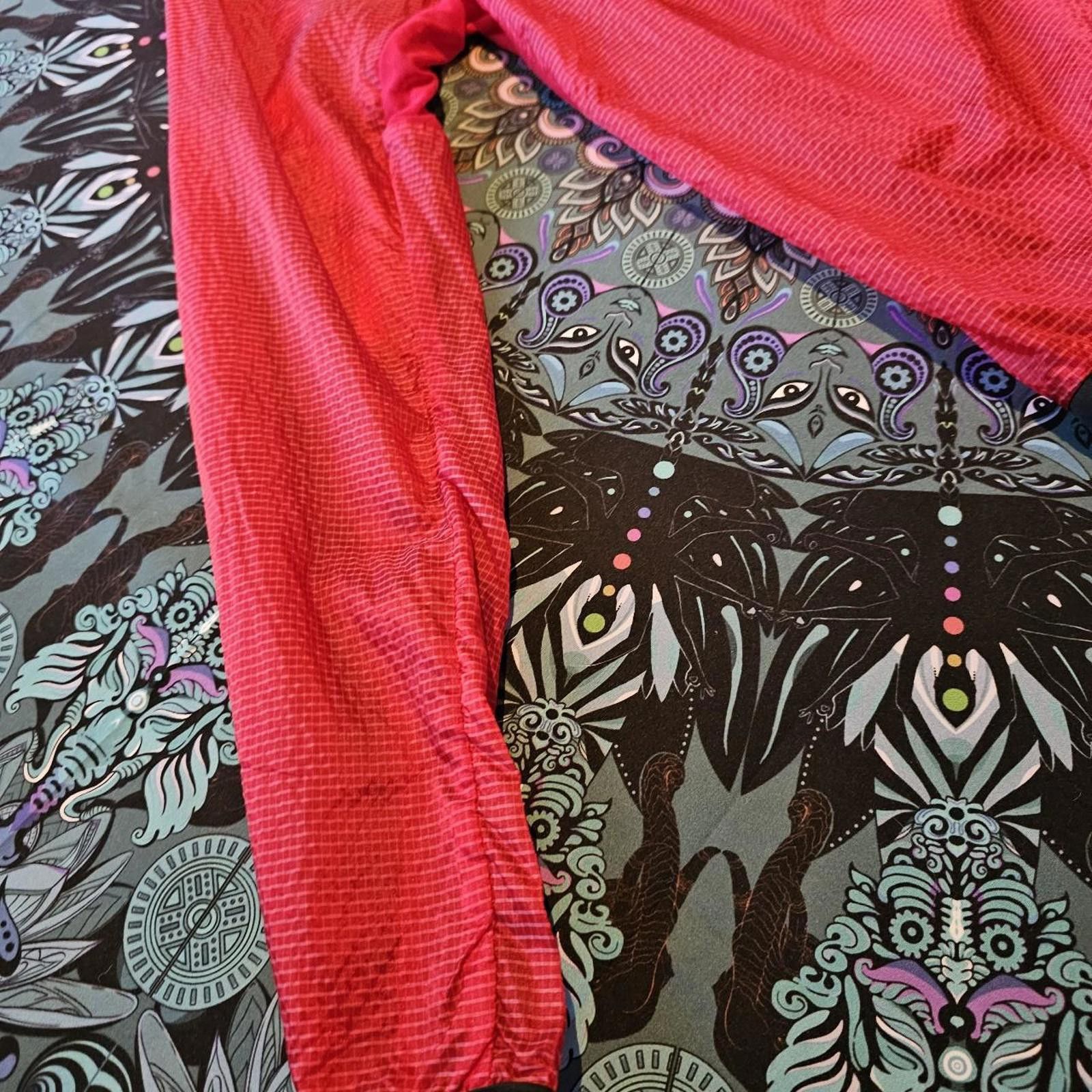 Reebok Reebok Women's Black and Red Sheer Rain Crossfit Jacket Size S / US 4 / IT 40 - 4 Thumbnail