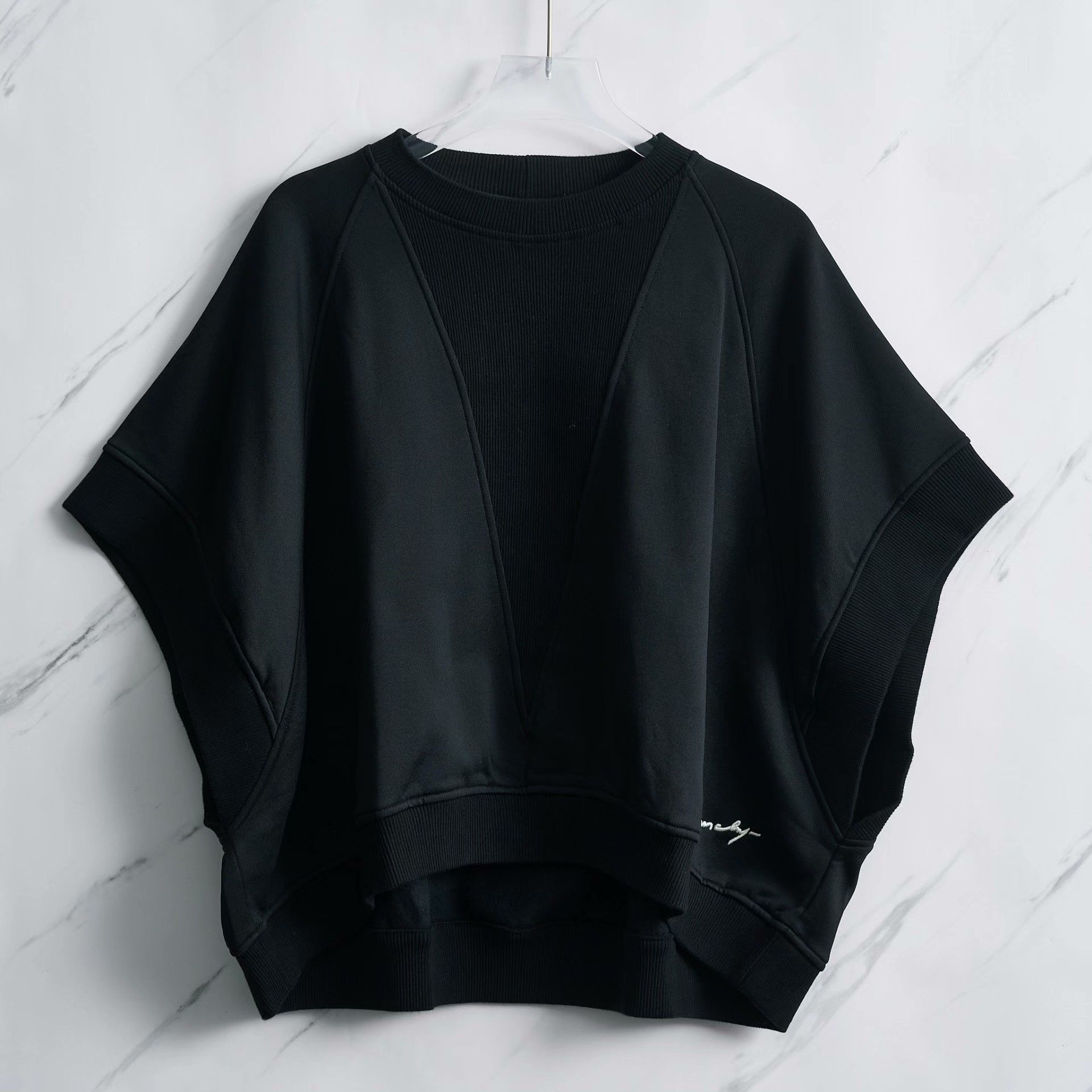 Givenchy Givenchy Women's Embroidered Oversized Sleeveless Sweatshirt Size XS / US 0-2 / IT 36-38 - 1 Thumbnail