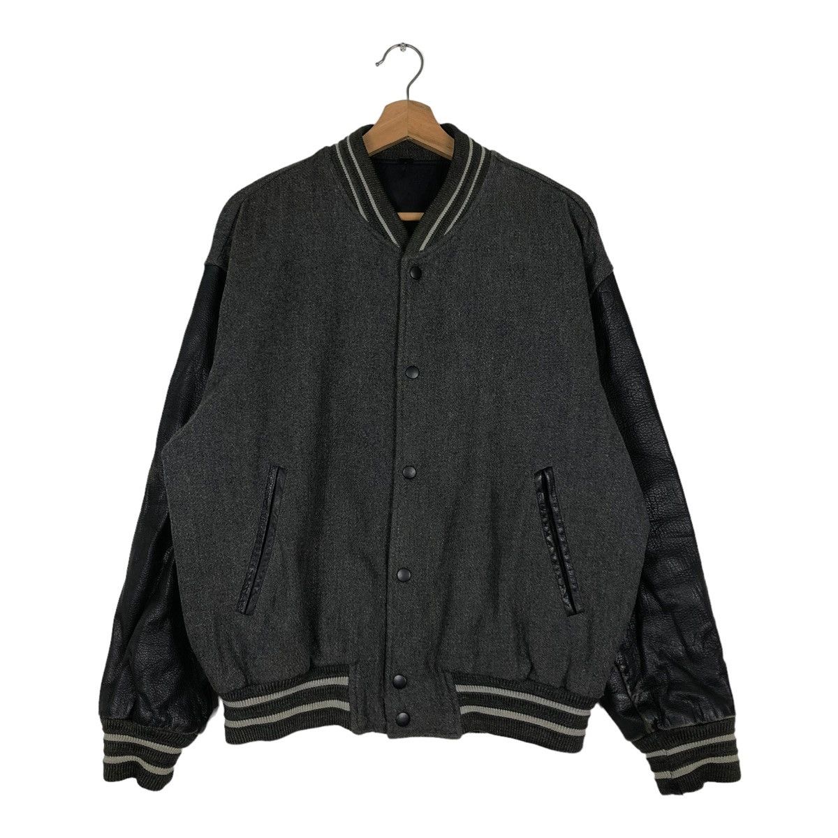 Japanese Brand 🔥VINTAGE LEATHER VARSITY BOMBER JACKET ISSEY MIYAKE Size US M / EU 48-50 / 2 - 1 Thumbnail