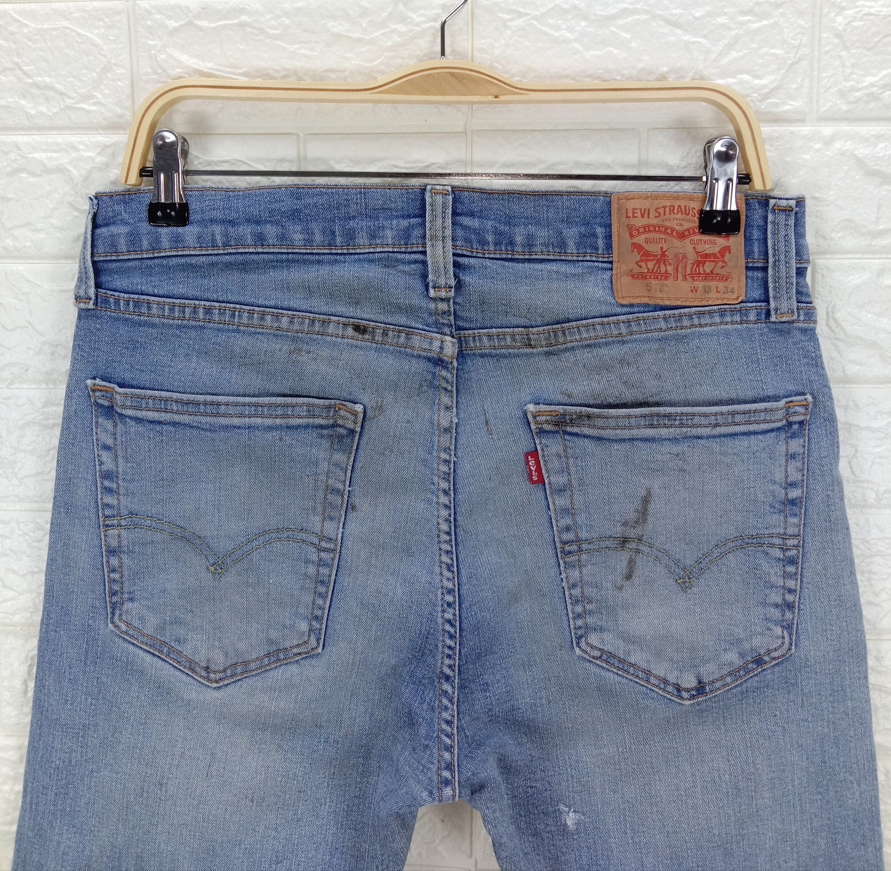 Levi's Vintage Levi's 512 Jeans Slim Taper Faded Blue Denim Size US 33 - 6 Thumbnail
