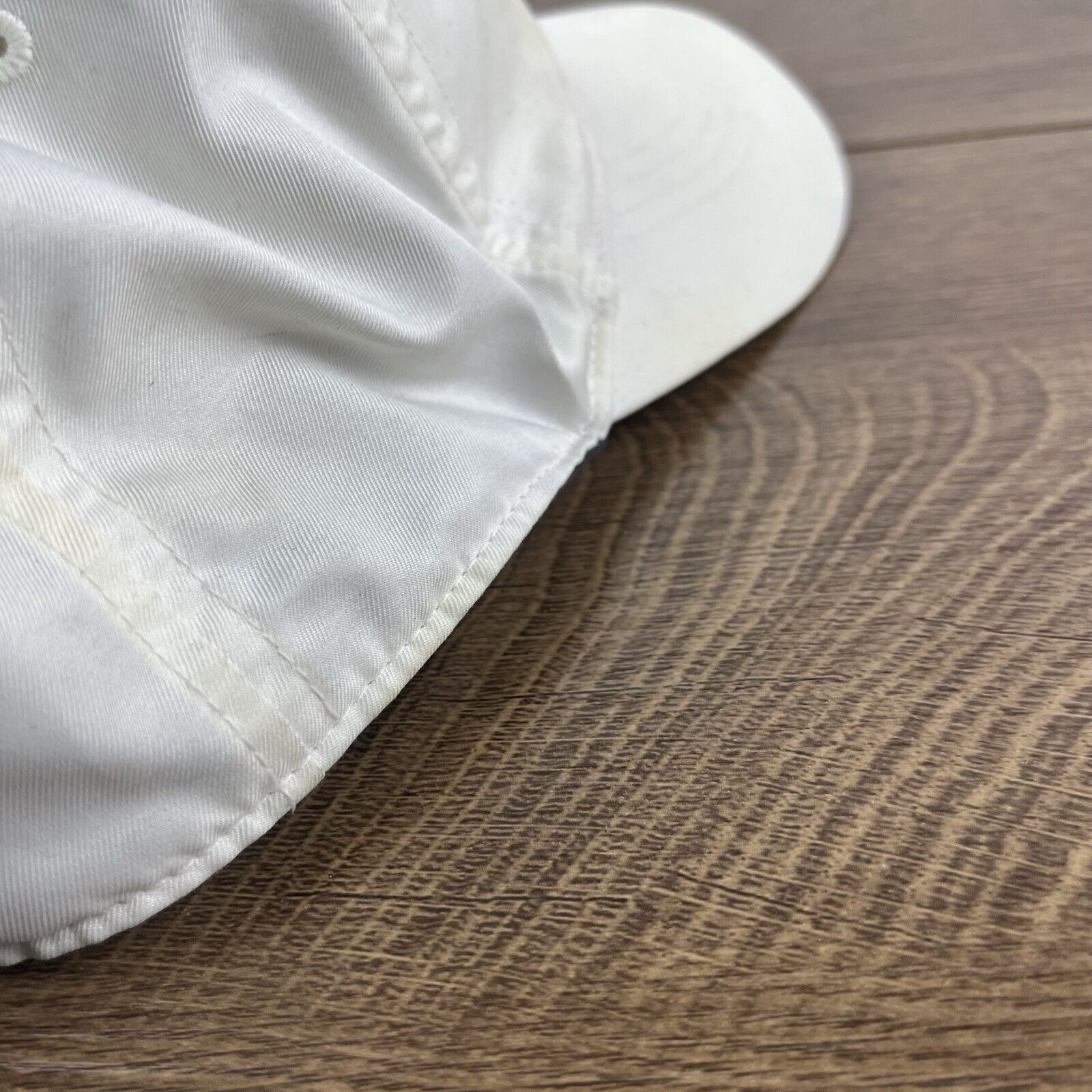 Nike Nike Golf White Baseball Hat Cap Hat White Adjustable Hat Wh Size ONE SIZE - 12 Thumbnail