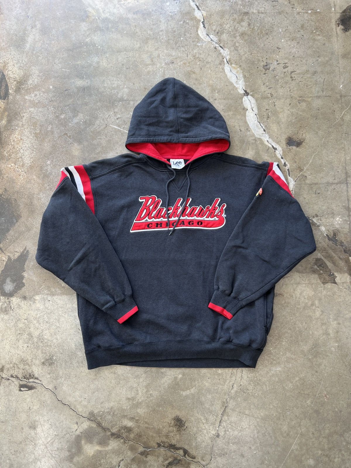 NHL × Vintage Vintage Chicago BlackHawks Hockey Hoodie Sz. XL Size US XL / EU 56 / 4 - 2 Thumbnail