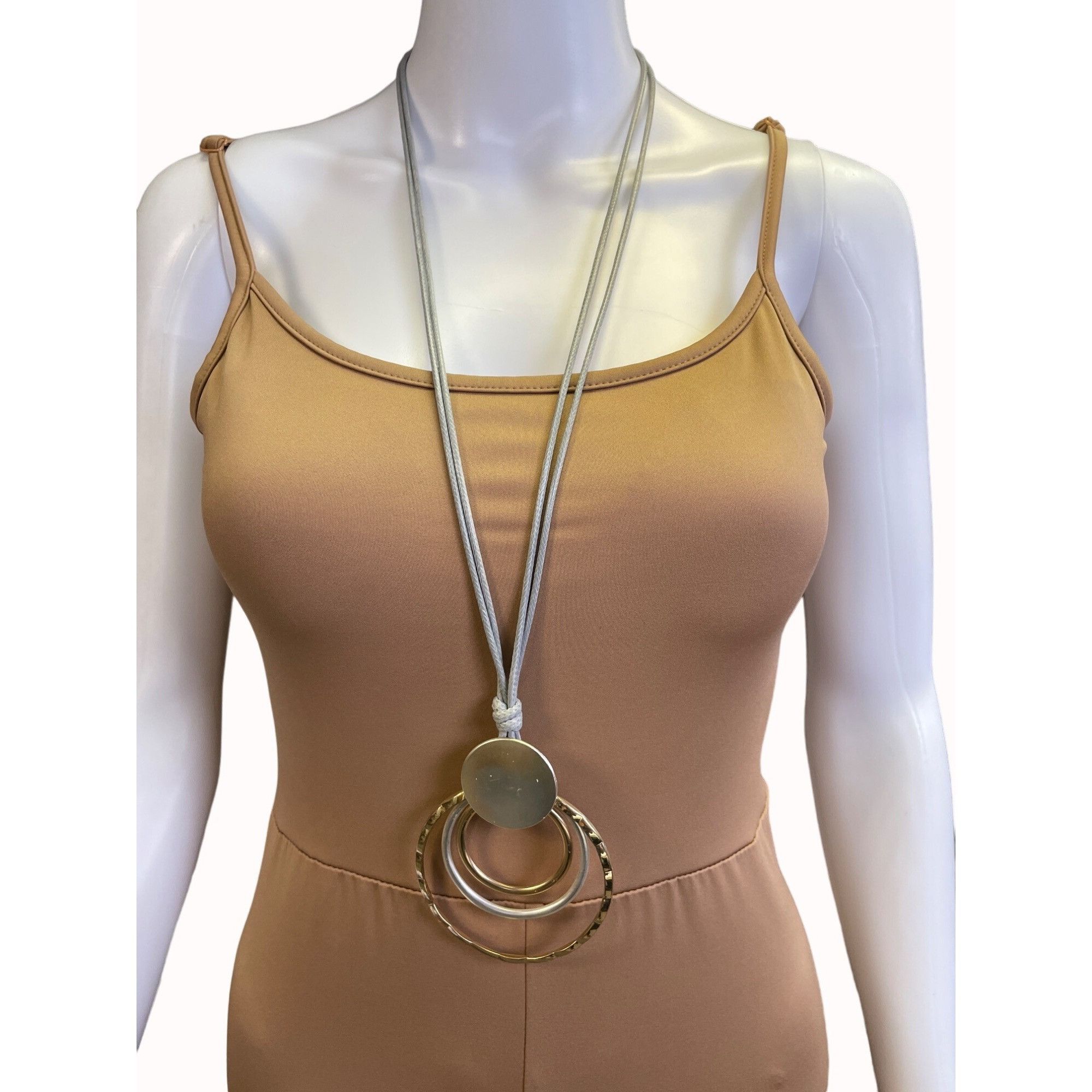 Other Vintage Women's 3 Ring Charmed Gray Rope Necklace 2 toned 20 Size ONE SIZE - 2 Thumbnail