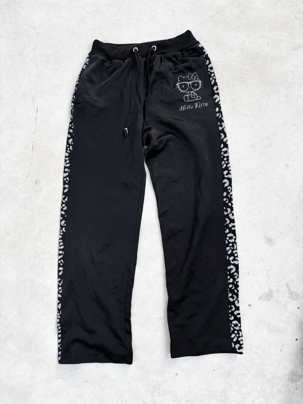If Six Was Nine Rare Hello Kitty Sanrio Tracksuit (Hoodie & Pant) Size US S / EU 44-46 / 1 - 9 Thumbnail