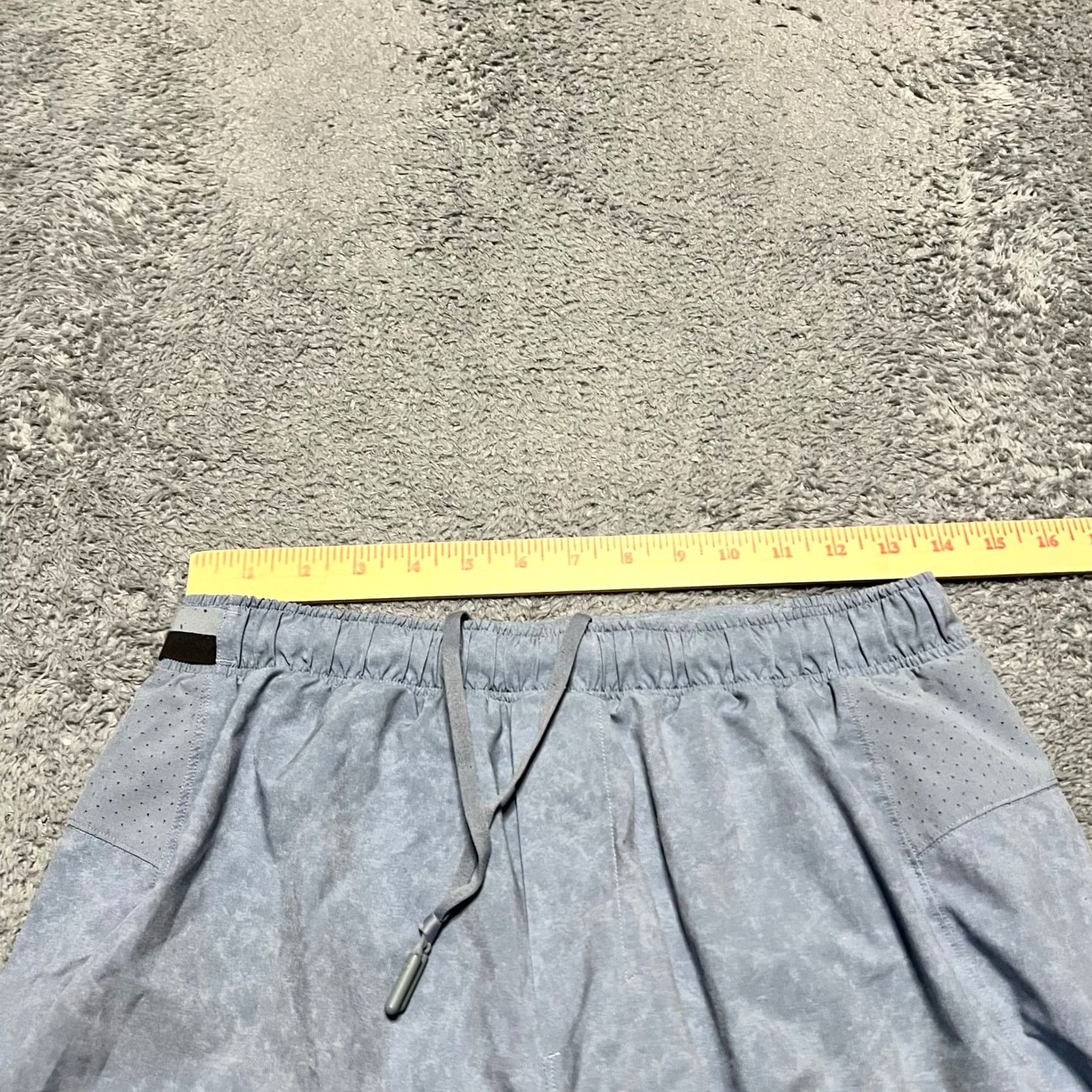 Lululemon Lululemon Shorts Mens Medium Surge Lined Short 6" Blue Dye M7AGES Stretch Run M Mens Blue Dye 6" Surge Lined Short Stretch Run Size US 31 - 6 Thumbnail