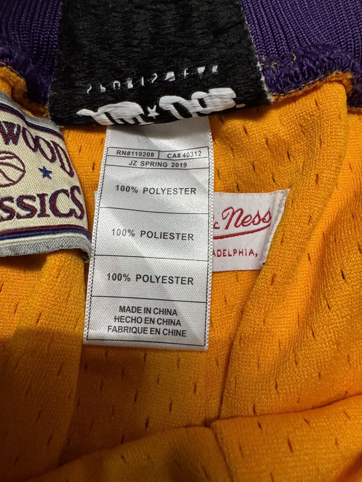 NBA 💥JUST x DOM MITCHELL & NESS LAKERS SHORT NBA JERSEY Size US 36 / EU 52 - 9 Thumbnail