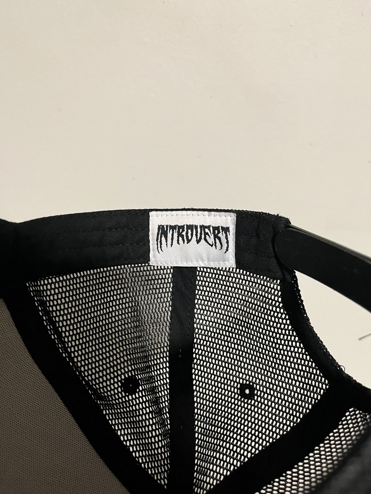 Other Introvert Studios “Shoot Here” Hat Size ONE SIZE - 5 Thumbnail