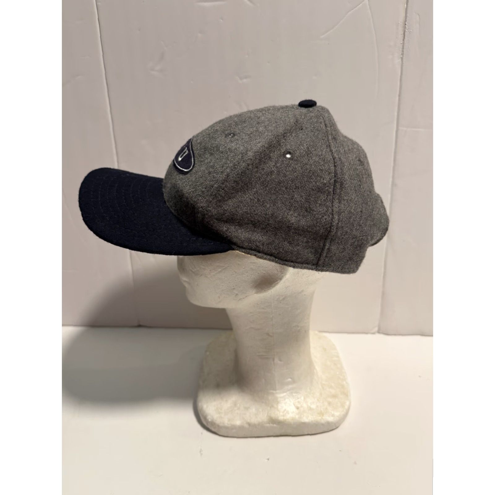 Vintage VINTAGE 1990s NYU Hat Cap Snapback Adjustable Made In USA Legacy Athletics Grey/blue Cotton/Wool Cap Mens Size ONE SIZE - 3 Thumbnail