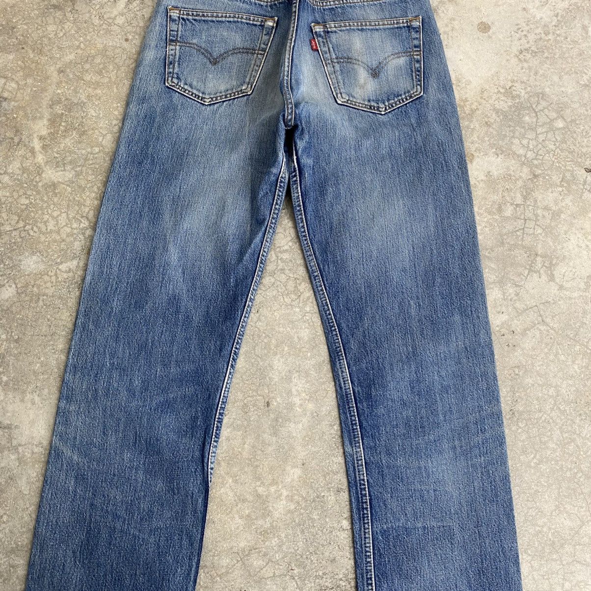 Levi's Size 32x35 Vintage Levis 501 Faded Stonewashed Blue Jeans Size US 32 / EU 48 - 11 Thumbnail