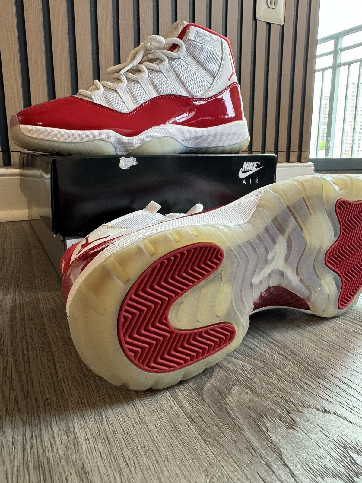 Jordan Brand Air Jordan 11 Size US 10.5 / EU 43-44 - 5 Thumbnail