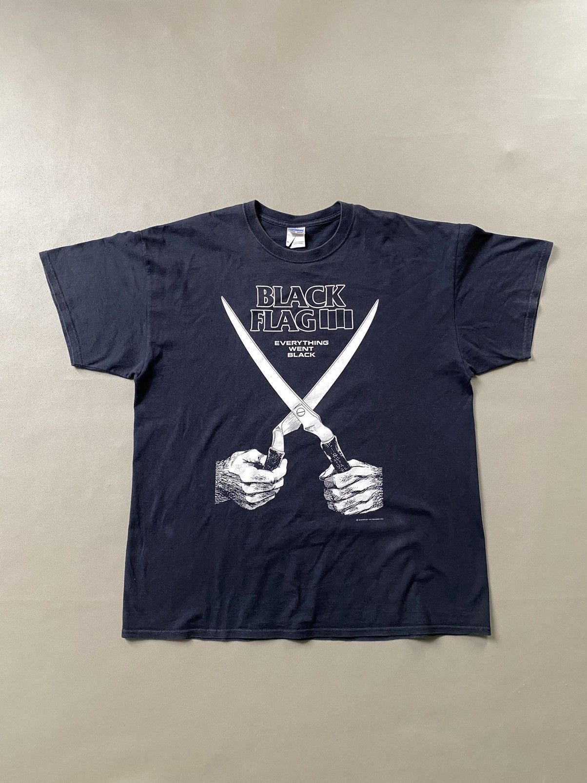 Band Tees Vintage 00s Black Flag Everything Went Black Tshirt Size US XL / EU 56 / 4 - 1 Thumbnail