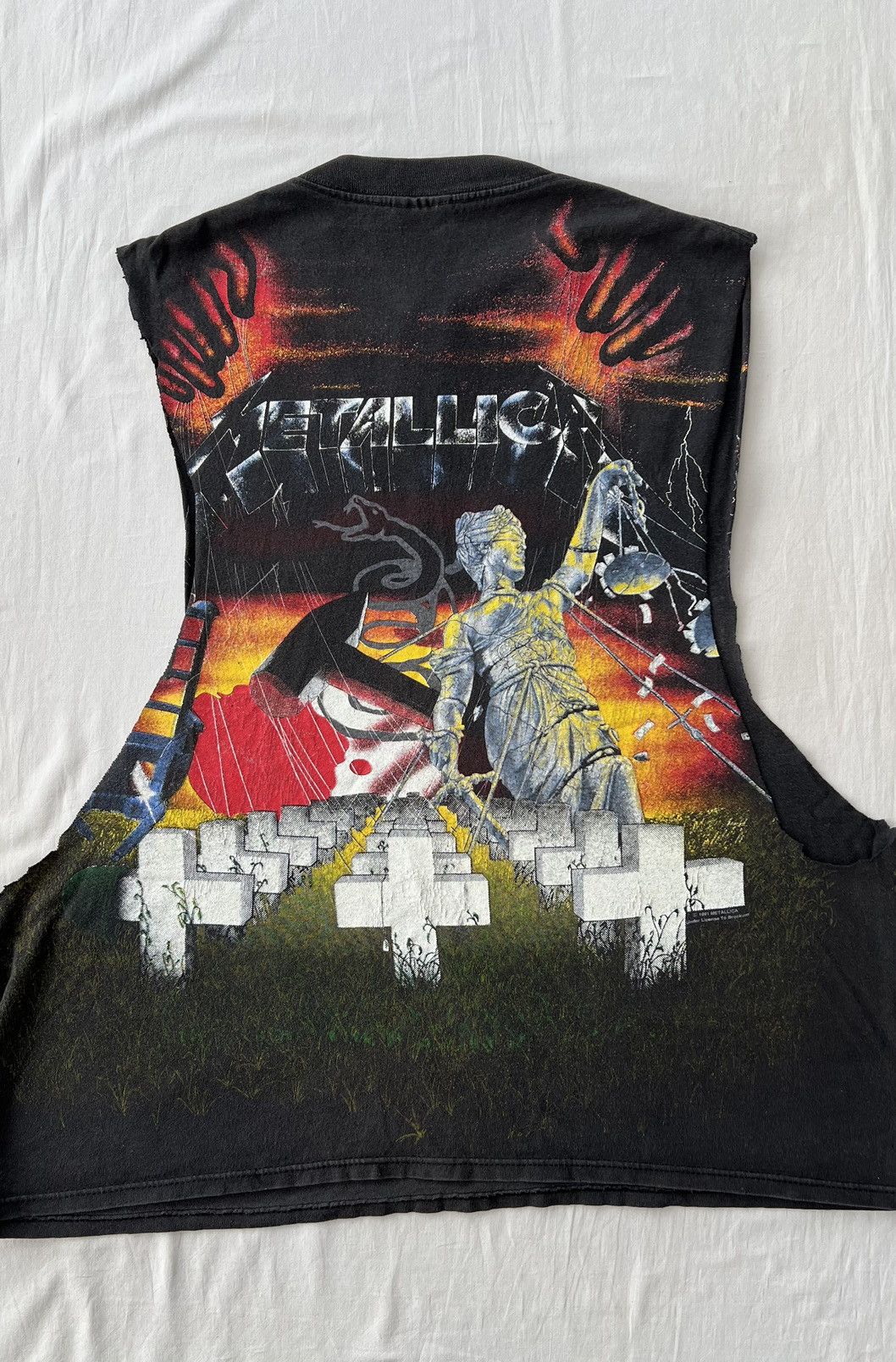 Band Tees Vintage 1991 Metallica Master Of Puppets AOP T-shirt Size US XL / EU 56 / 4 - 11 Thumbnail
