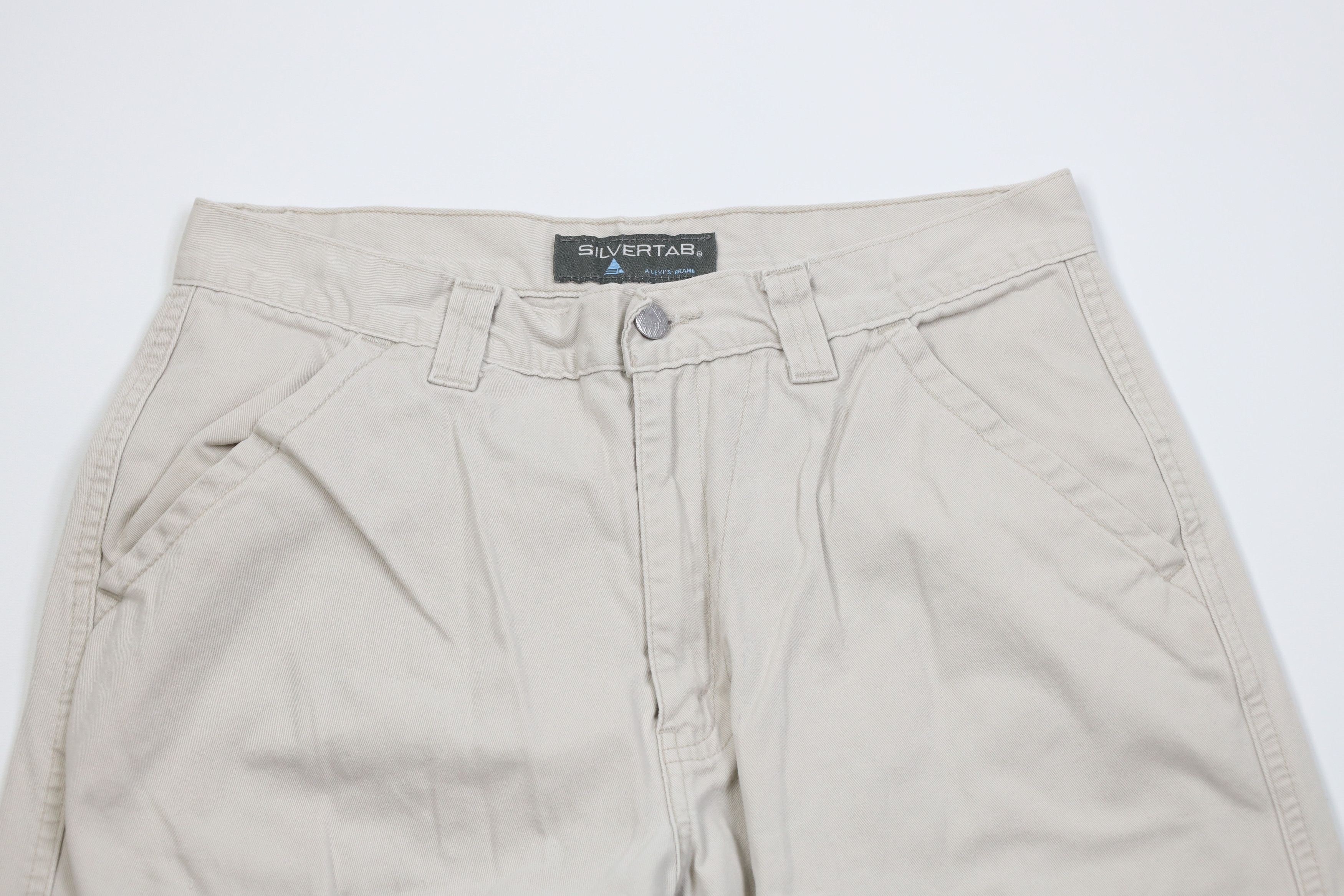 Levi's Vintage Y2K 2001 Levis Silvertab Wide Leg Cargo Pants Beige Size US 32 / EU 48 - 2 Thumbnail