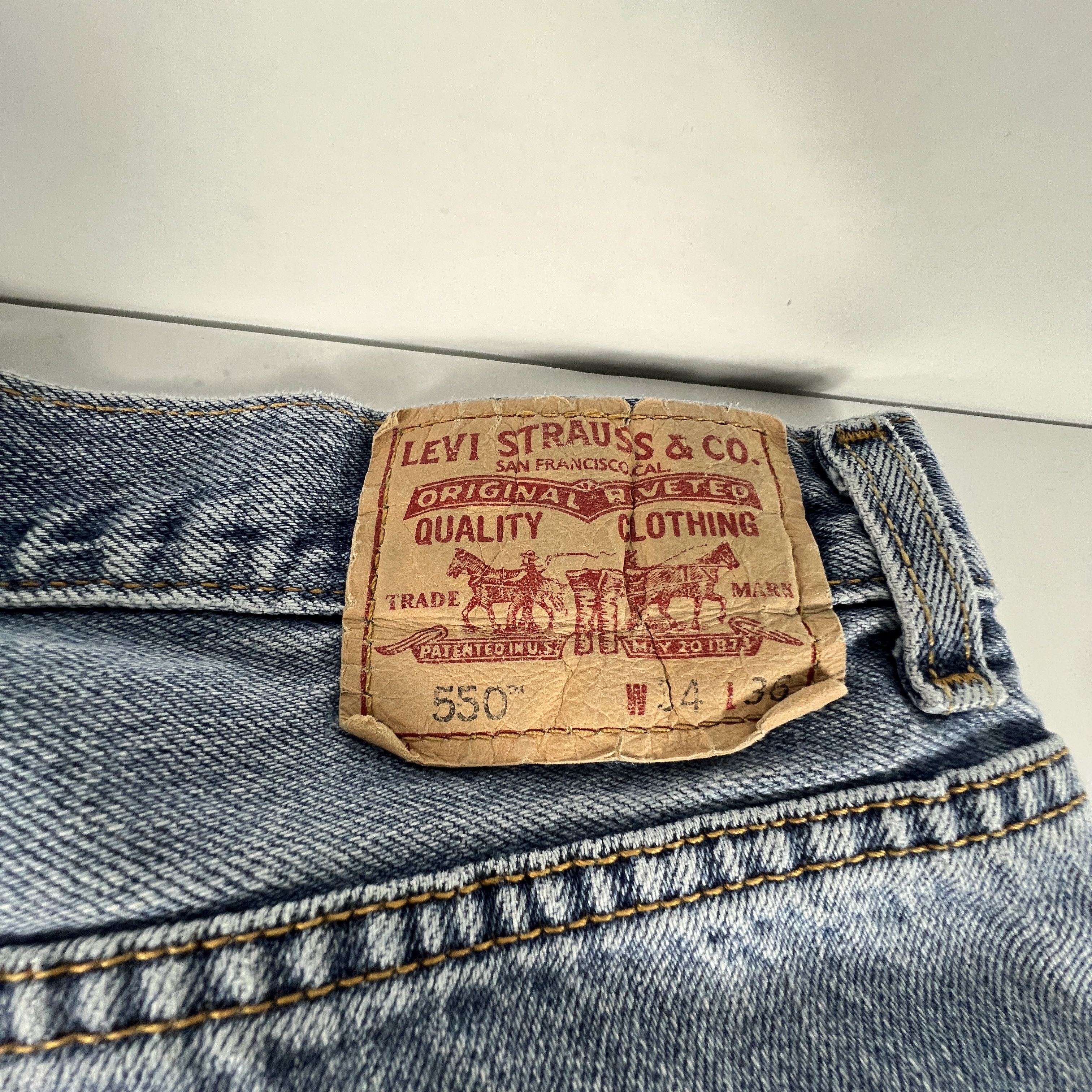 Levi's × Vintage Y2K Levi's Jeans 550 Relaxed Blue Faded Denim Size US 32 / EU 48 - 12 Thumbnail