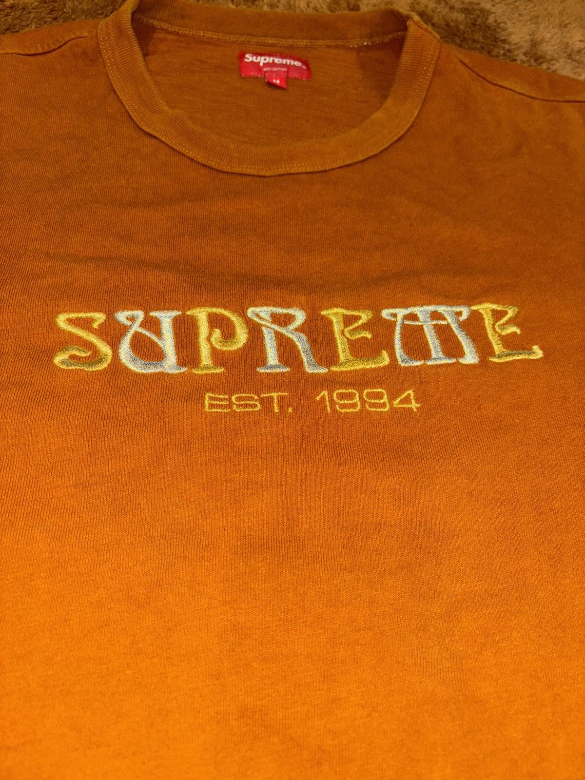 Designer × Supreme Supreme Nouveau Logo top Size US M / EU 48-50 / 2 - 2 Thumbnail