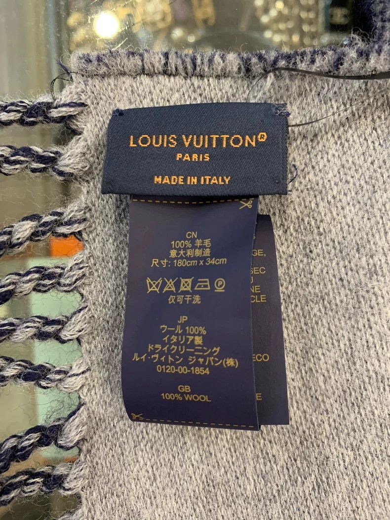Louis Vuitton Louis Vuitton Essential Logo Wool Scarf- Size ONE SIZE - 7 Thumbnail