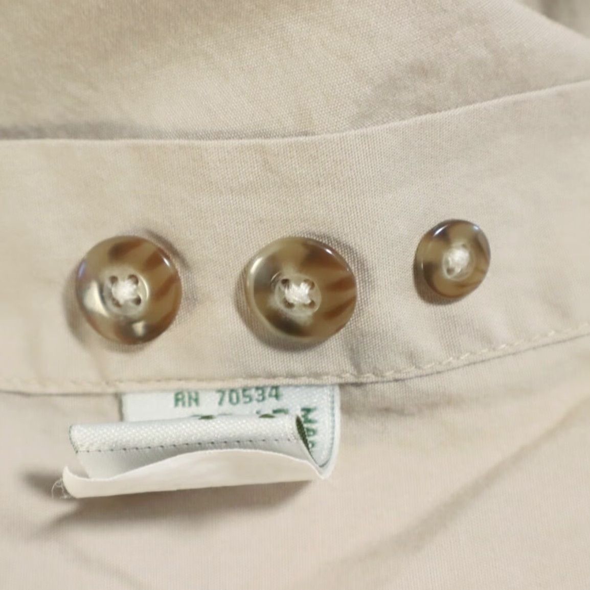 Orvis Orvis Fly Fishing Cotton Solid Long Sleeve Button Down Shirt Beige Men's L Size US L / EU 52-54 / 3 - 6 Thumbnail