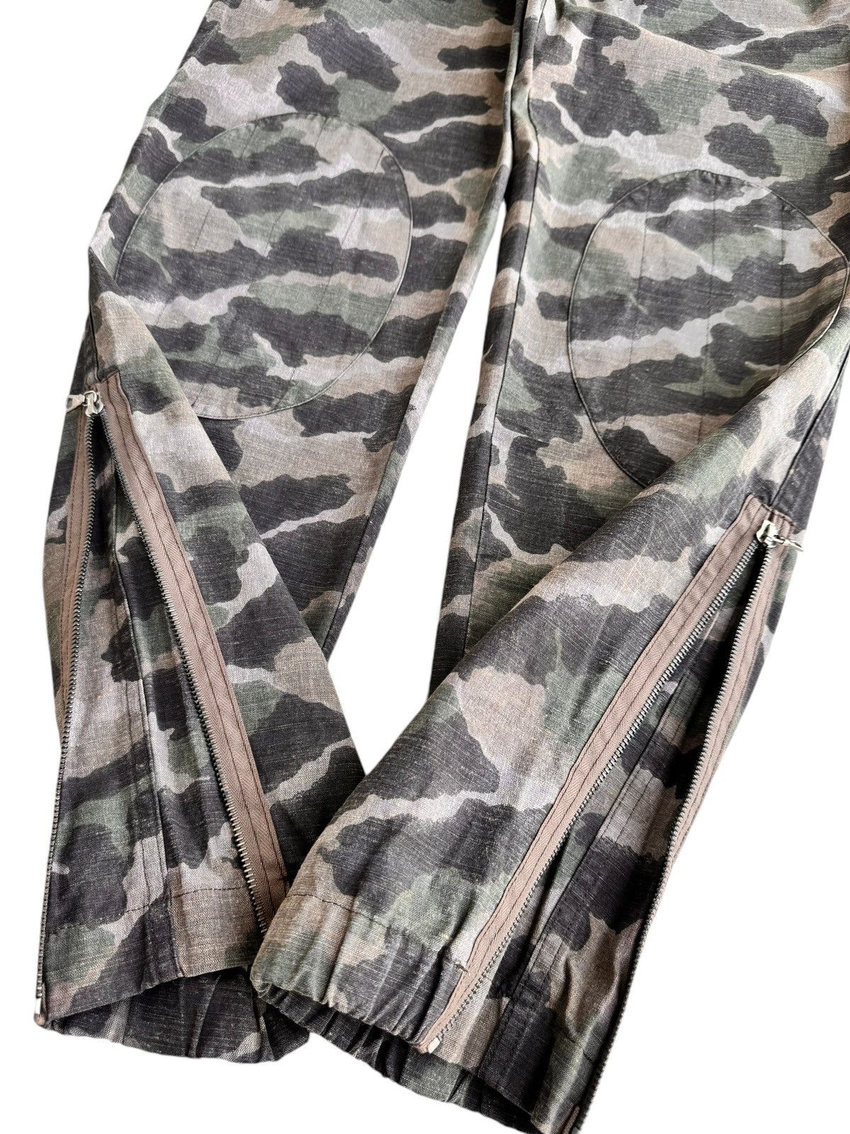 A.P.C. × Japanese Brand Vintage Woodland Camo APC zipper Leg Pants Size US 30 / EU 46 - 10 Thumbnail