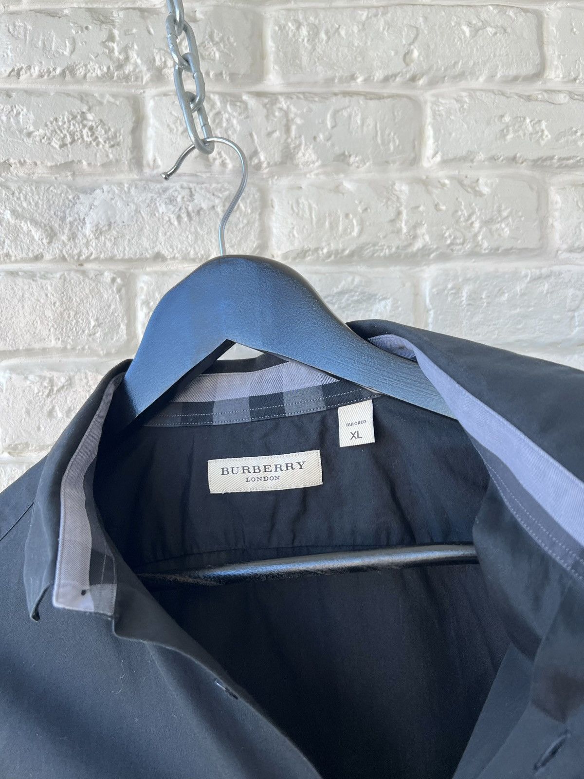 Burberry Burberry London Black Button Up Shirt Size US XL / EU 56 / 4 - 3 Thumbnail