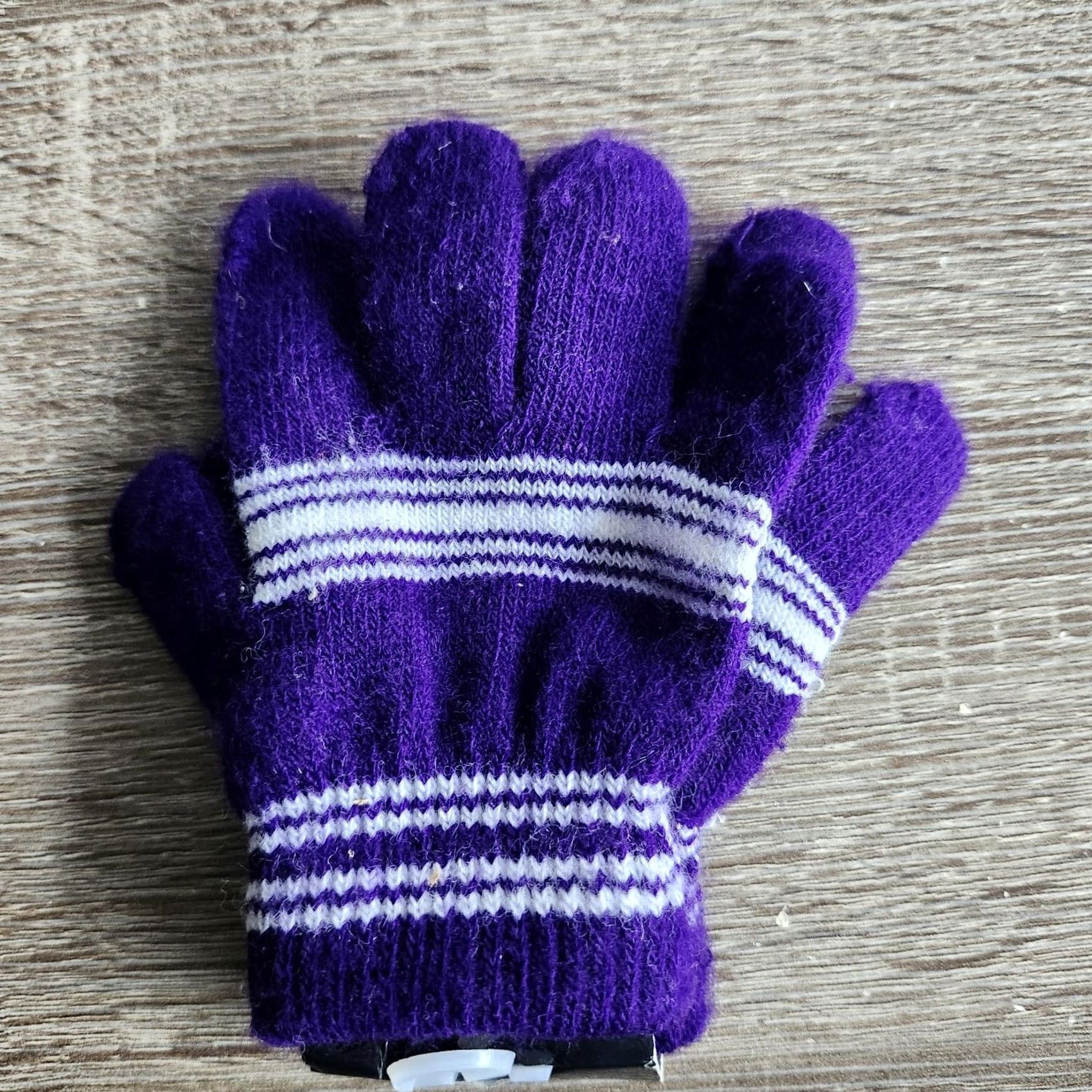 Vintage Bossino Glove Collection Women's Purple Wool Gloves S Purple Wool Gloves Travel Casual Holiday 90s? Size ONE SIZE - 5 Thumbnail