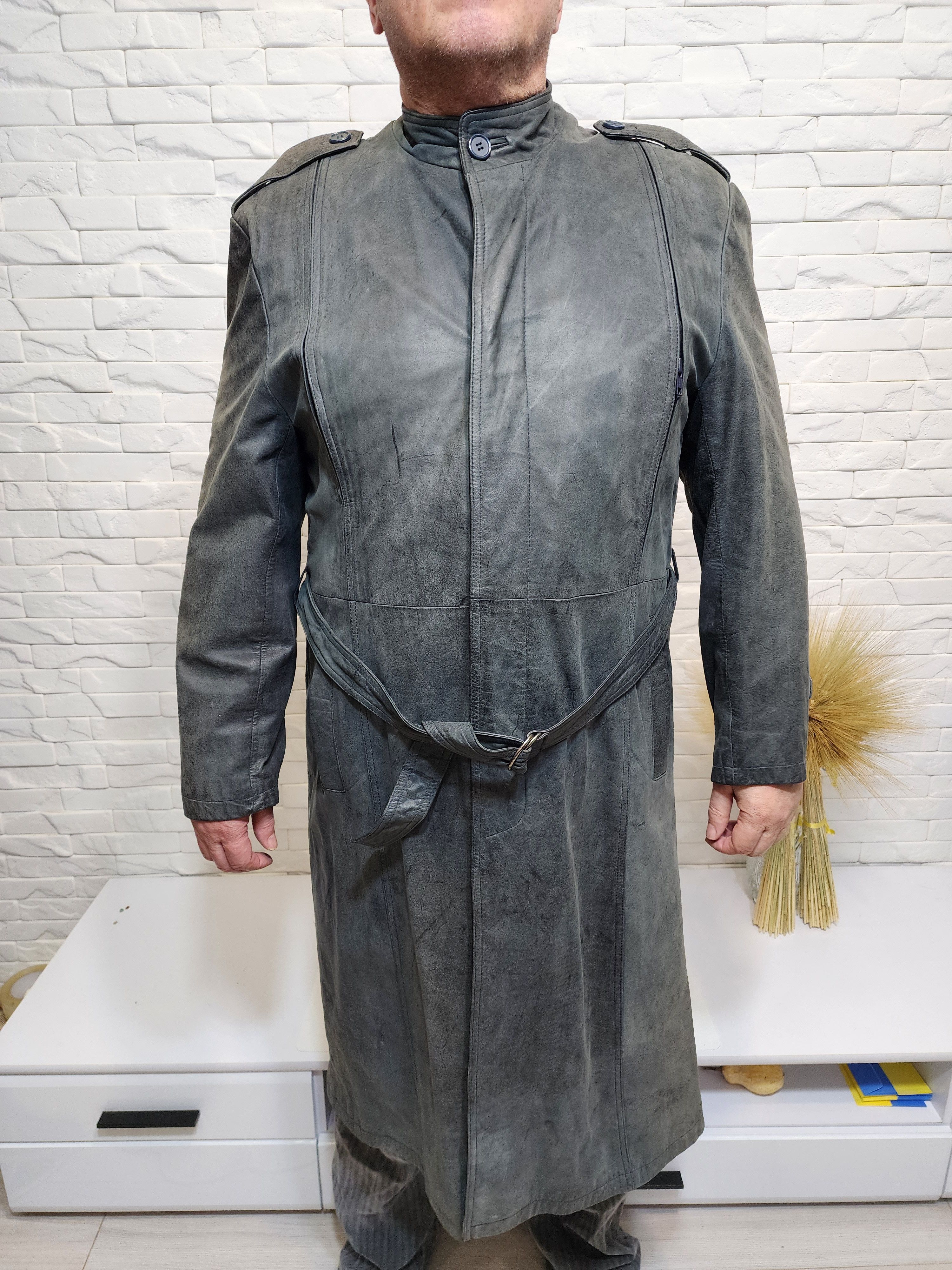 Genuine Leather Gray Genuine Leather Men's Coat with Belt Size US L / EU 52-54 / 3 - 2 Thumbnail