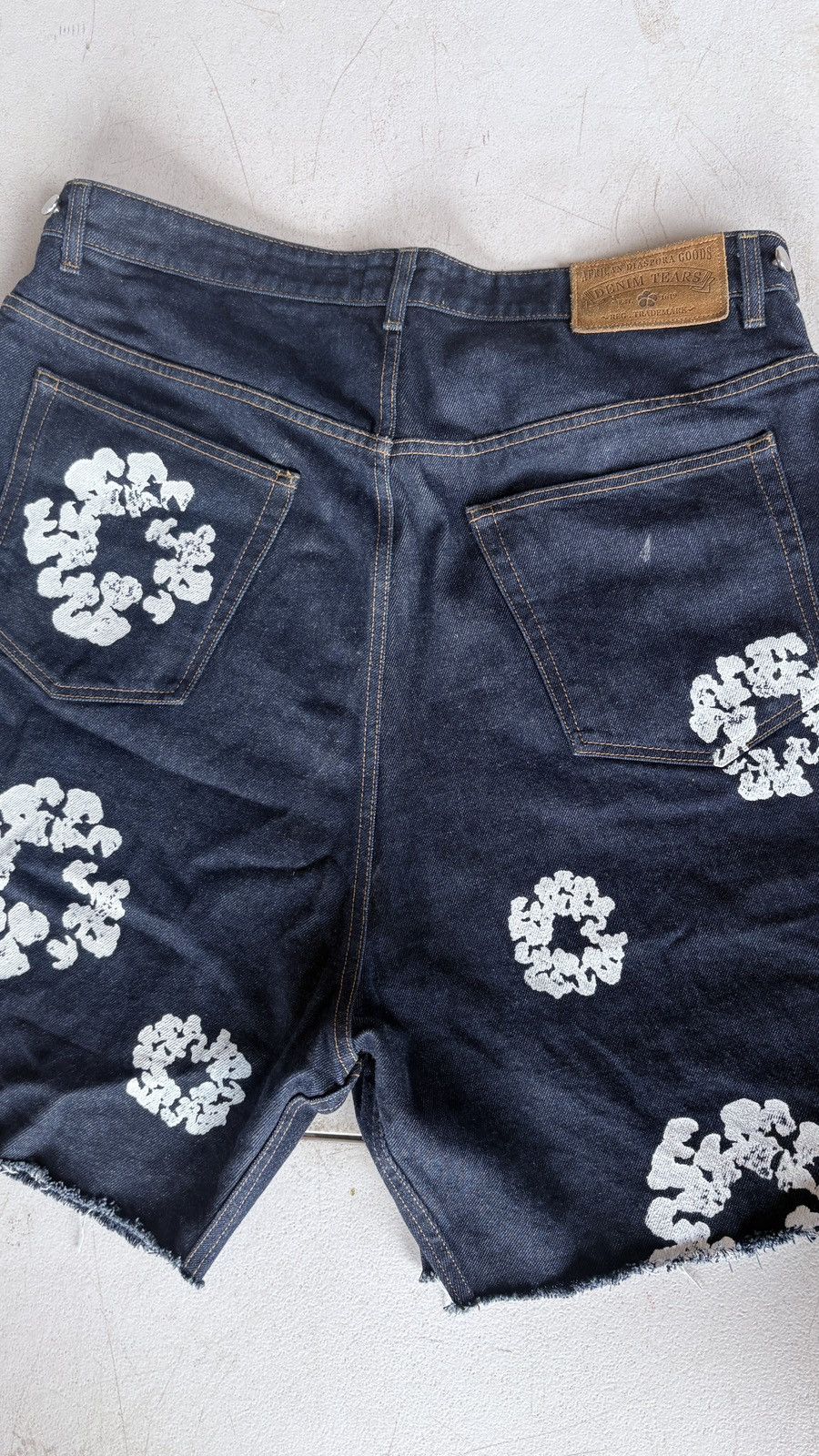 DENIM TEARS Denim Tears Wreath Jorts ‘Selvedge’ Size US 40 / EU 56 - 1 Thumbnail