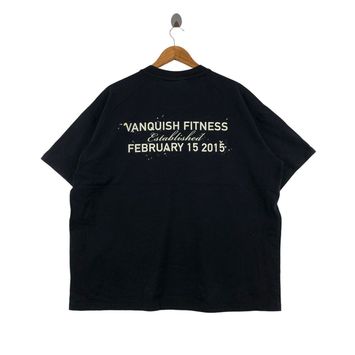 Vanquish VANQUISH Fitness Tee Shirt Big Logo Japanese Brand Size US XL / EU 56 / 4 - 4 Thumbnail
