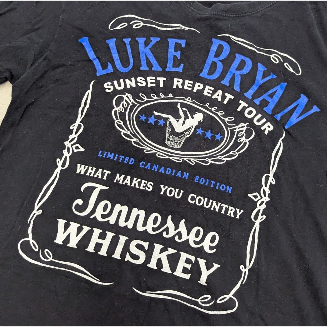 Band Tees × Country Road Luke Bryan Sunset Repeat Tour Parking Lot Boot T-shirt Size US M / EU 48-50 / 2 - 4 Thumbnail