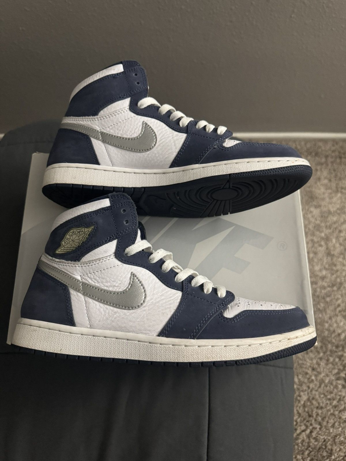Jordan Brand Air Jordan 1 Retro High CO.JP - Midnight Navy Size US 10 / EU 43 - 4 Thumbnail