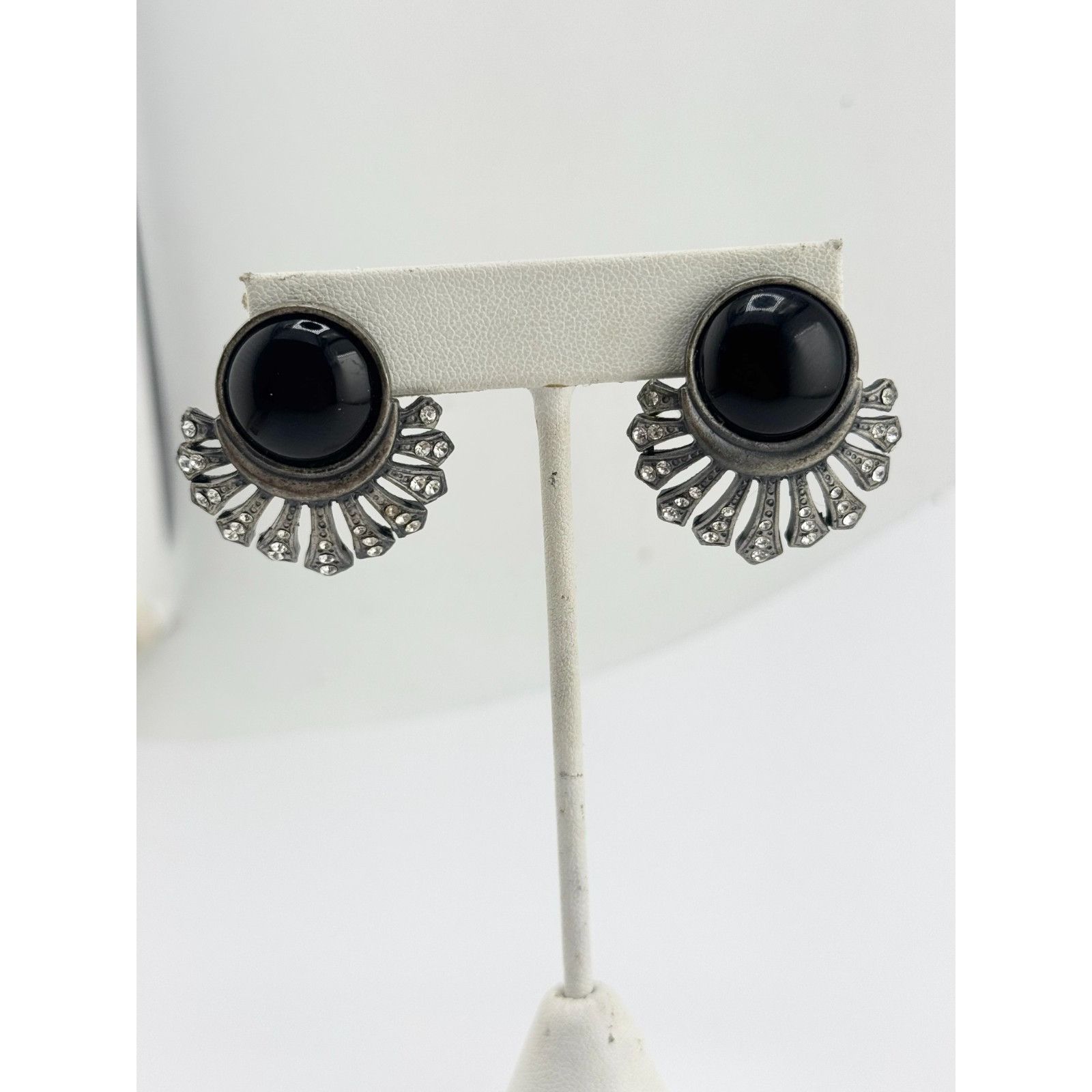 Vintage Vintage black glass rhinestone earrings Size ONE SIZE - 3 Thumbnail