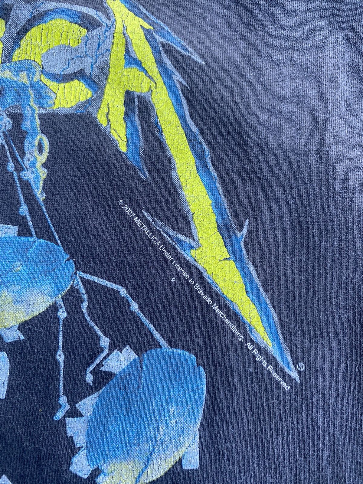 Band Tees × Metallica × Vintage Vintage Y2K Metallica Faded Worn In Band Tee Shirt Size US M / EU 48-50 / 2 - 4 Thumbnail