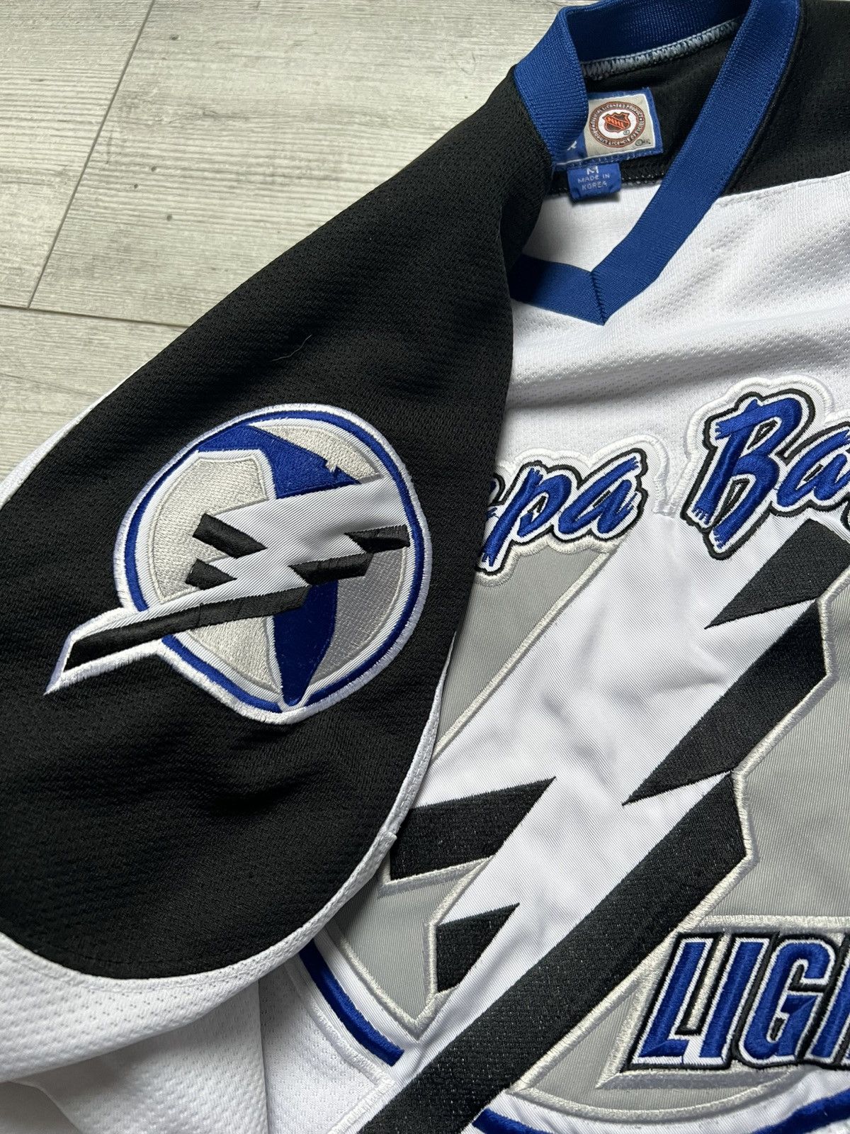 NHL × Starter Tempa Bay Lightning NHL White Jersey Size US M / EU 48-50 / 2 - 5 Thumbnail