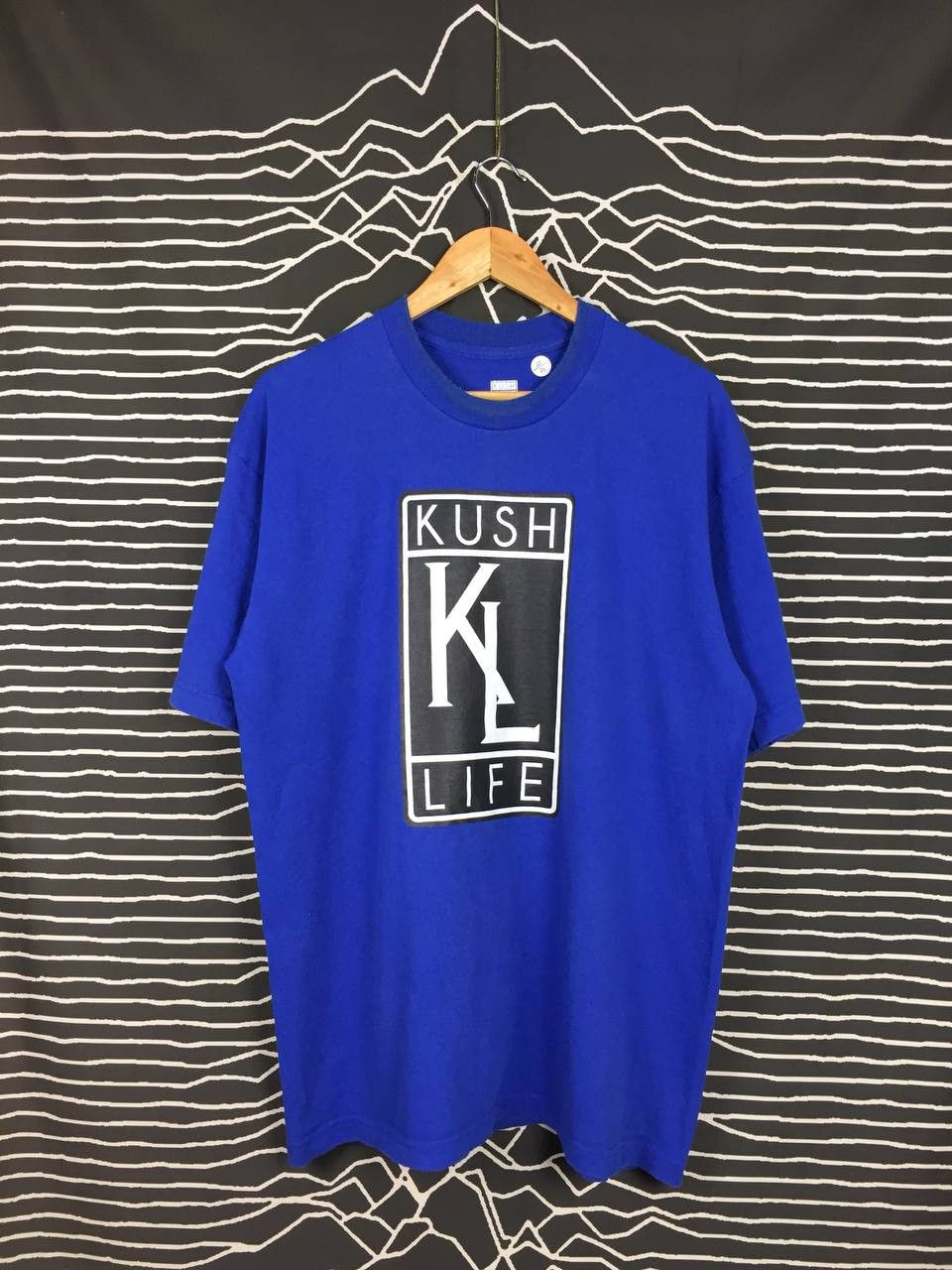 Other Kush Life Big Logo Spell Out Tee Size US XL / EU 56 / 4 - 1 Thumbnail
