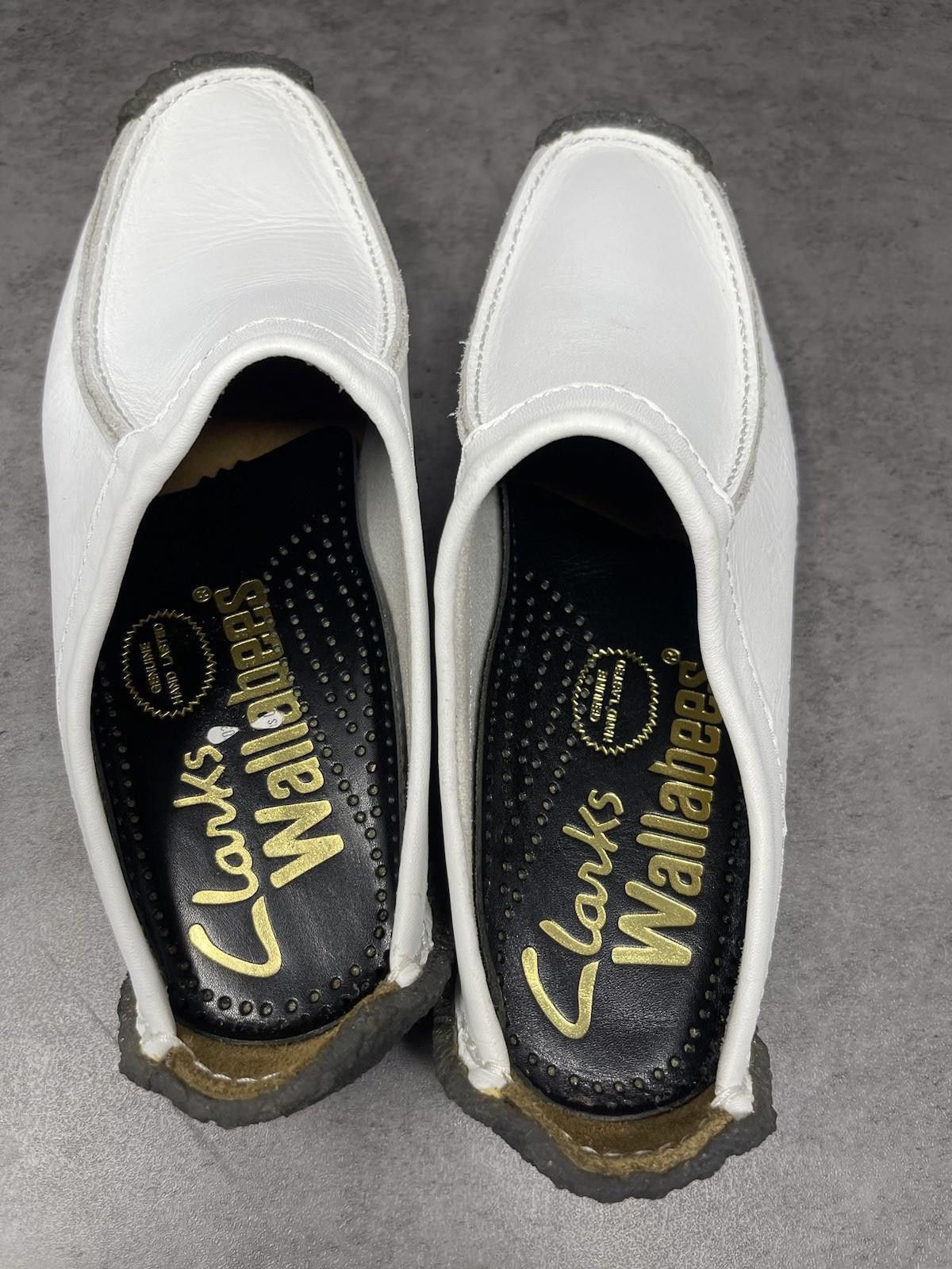 Clarks Clarks Wallabees Shoes Womens Size 5.5 White Leather Mule Size US 5.5 / IT 35.5 - 9 Thumbnail