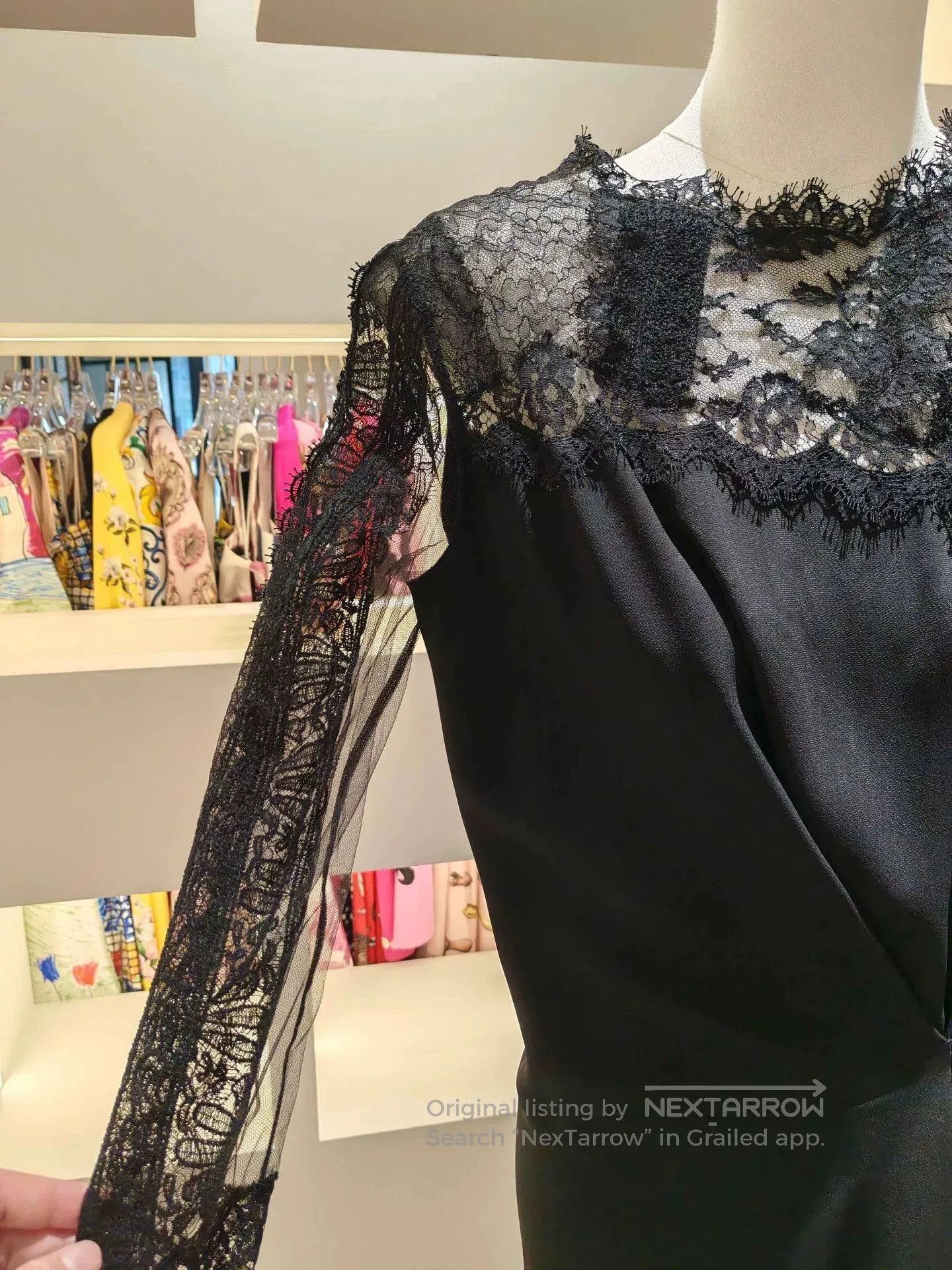 Ermanno Scervino Ermanno Scervino Classic Lace Dress. Size M / US 6-8 / IT 42-44 - 7 Thumbnail