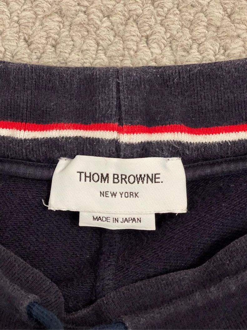 Thom Browne Thom browne Size 1 Dark blue classic four-striped shorts 2 Size US 30 / EU 46 - 4 Thumbnail