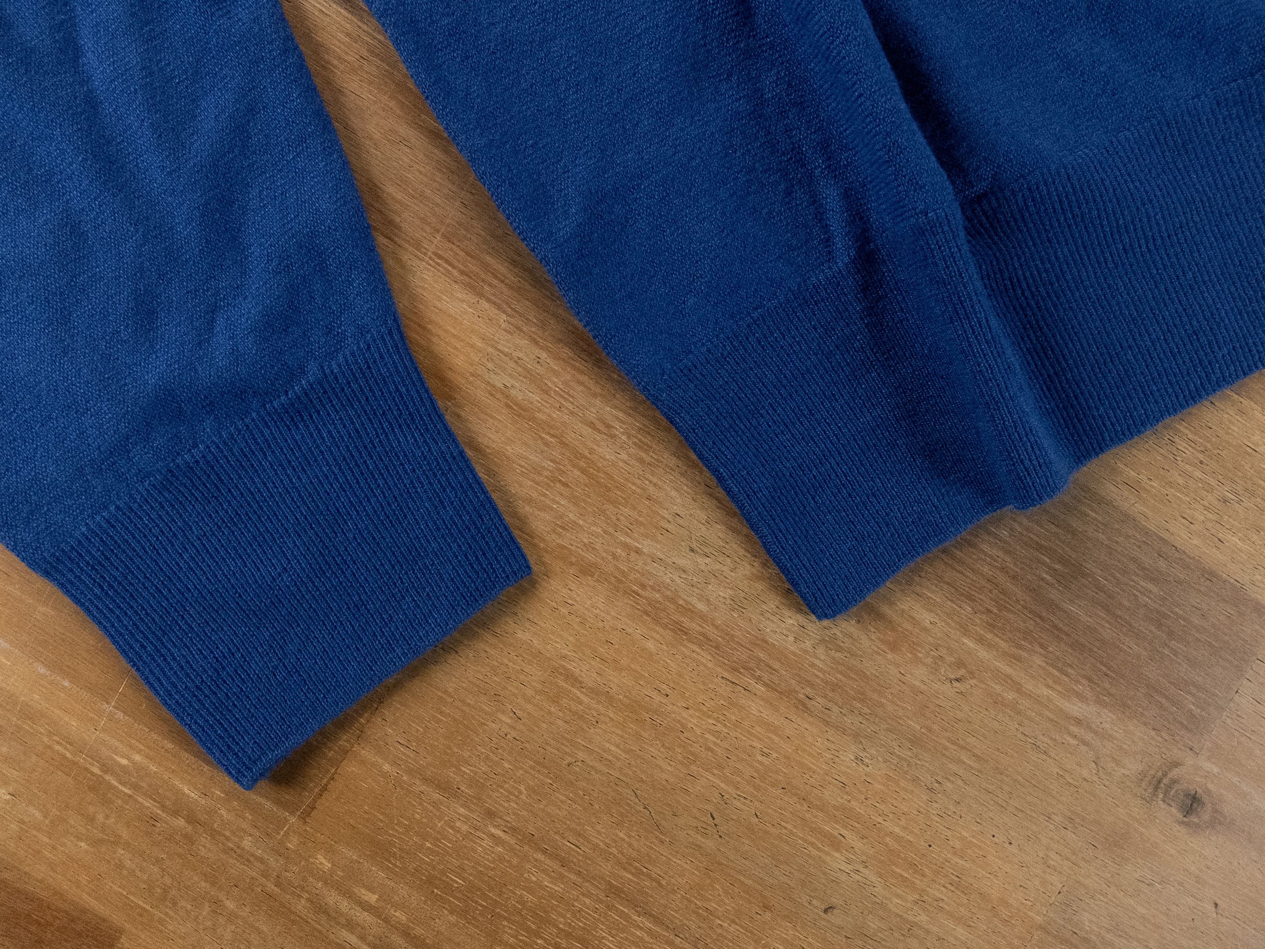 Loro Piana LORO PIANA blue lightweight baby cashmere v-neck sweater 3XL Size US XXL / EU 58 / 5 - 4 Thumbnail