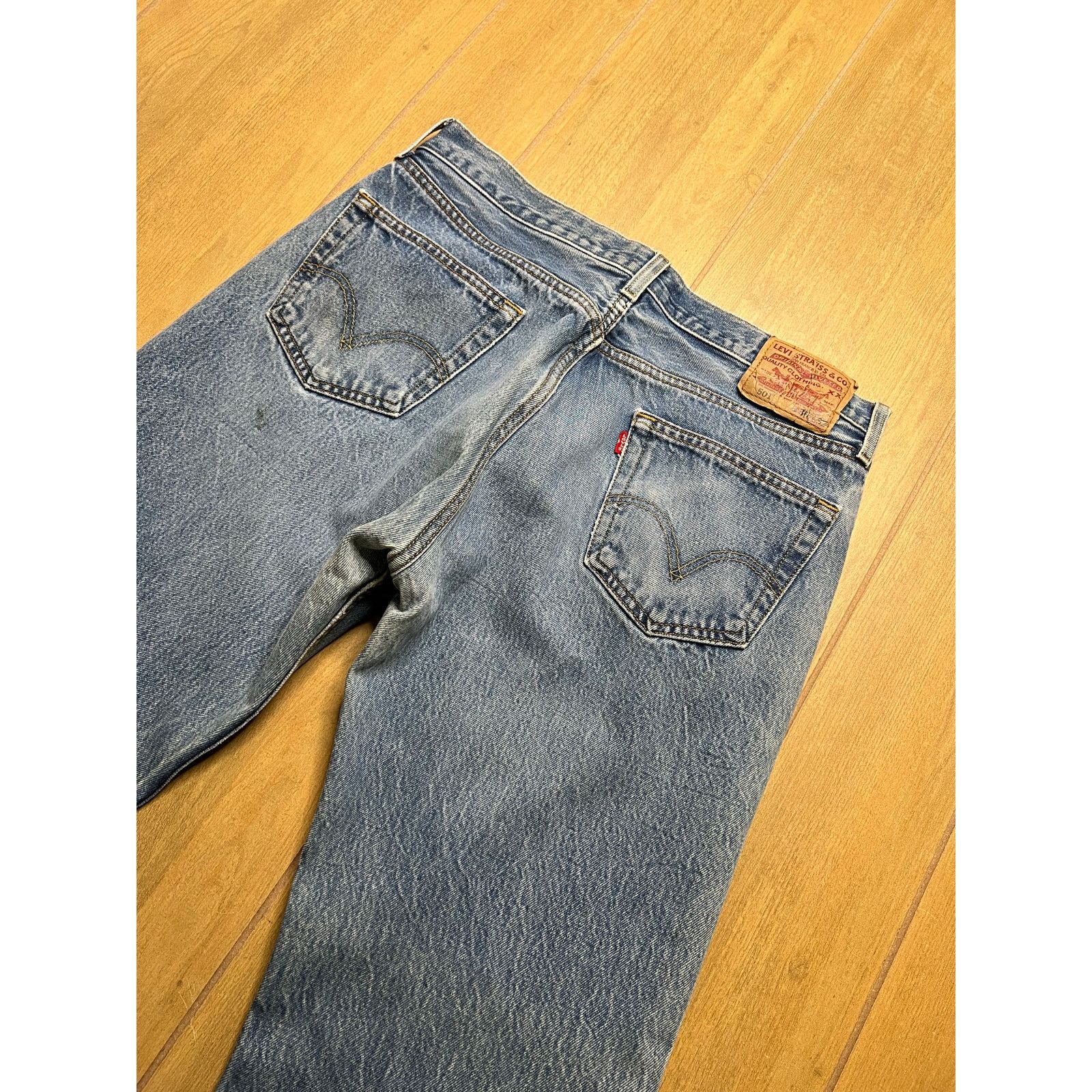 Levi's Levi’s 501 Jeans Men Straight Leg Denim Actual Size 34x28 Size US 36 / EU 52 - 7 Thumbnail