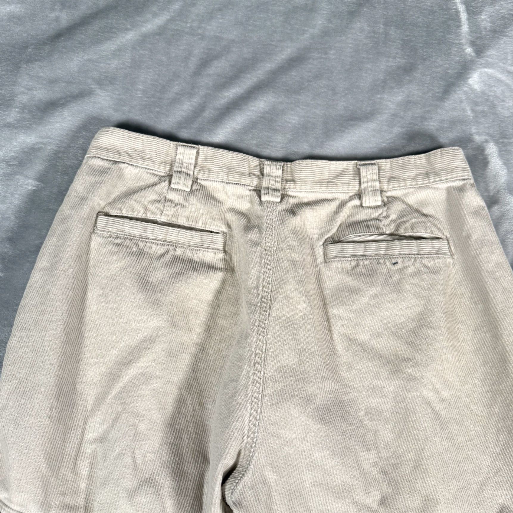 Old Navy VINTAGE Old Navy Corduroy Cargo Pants Mens 33 Beige Distressed Cargo Pocket Straight Regular 30 Inseam Y2K Influence Size US 33 - 5 Thumbnail