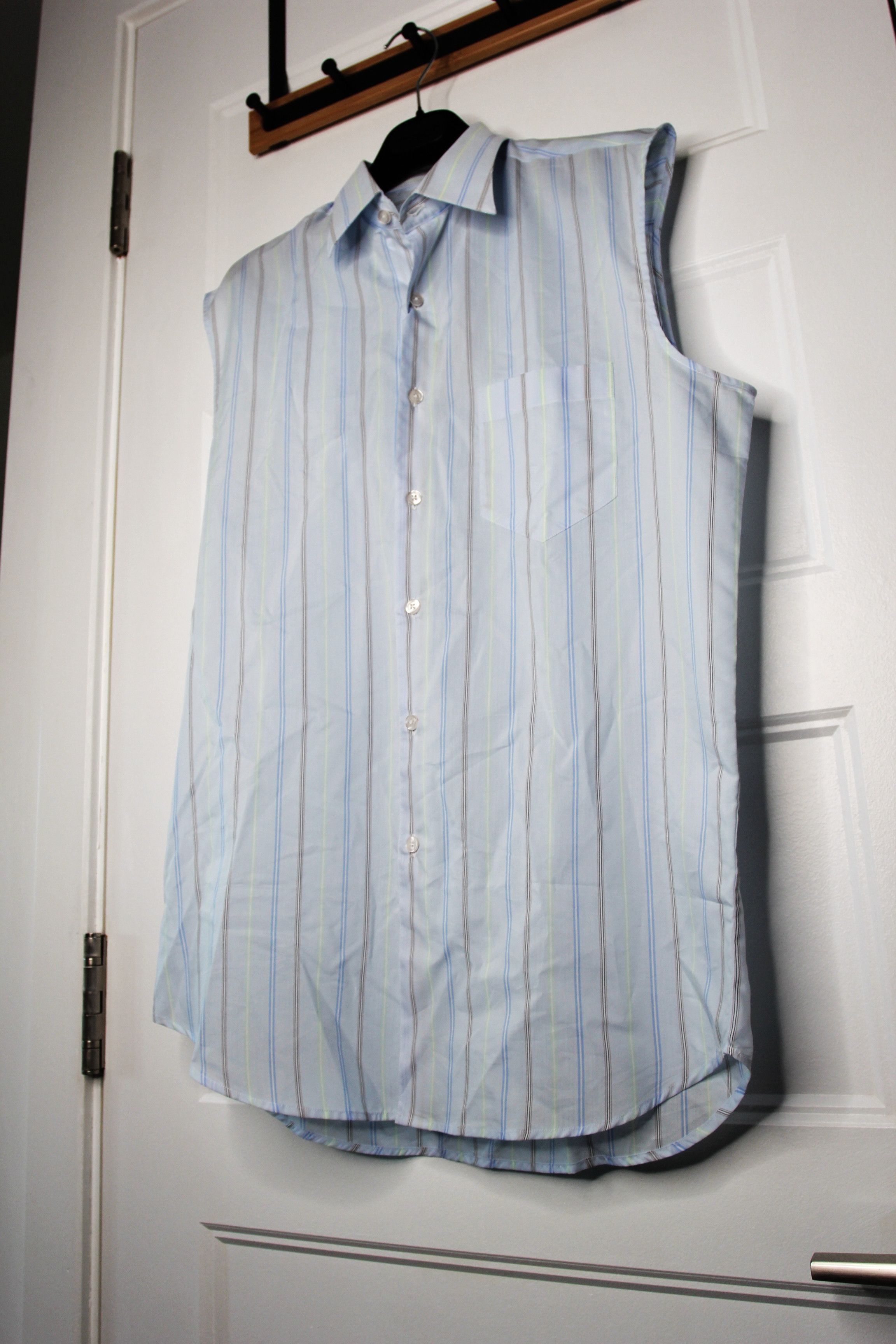 Ernest W. Baker BNWT SS23 ERNEST W. BAKER STRIPED SLEEVELESS SHIRT 46 Size US S / EU 44-46 / 1 - 5 Thumbnail