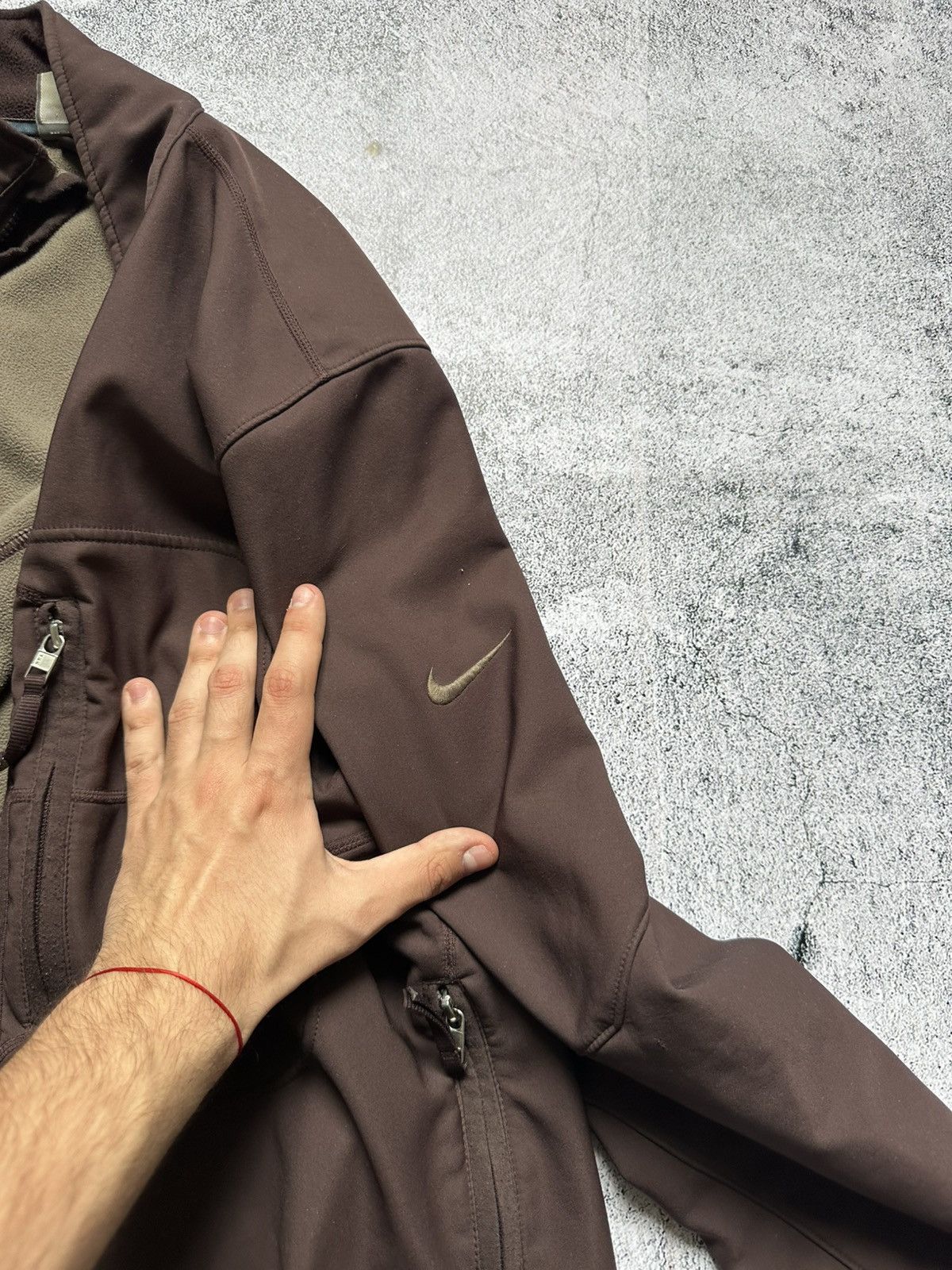 Nike Vintage Nike Light Zip Jacket Technology Y2K Fit Size US L / EU 52-54 / 3 - 7 Thumbnail