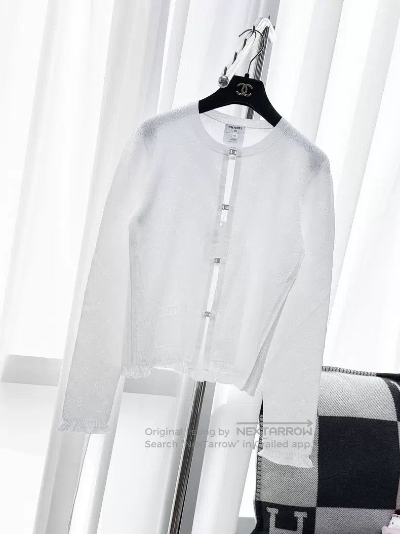 Chanel Chanel Full diamond double C buckle long-sleeved knitted c Size M / US 6-8 / IT 42-44 - 1 Thumbnail