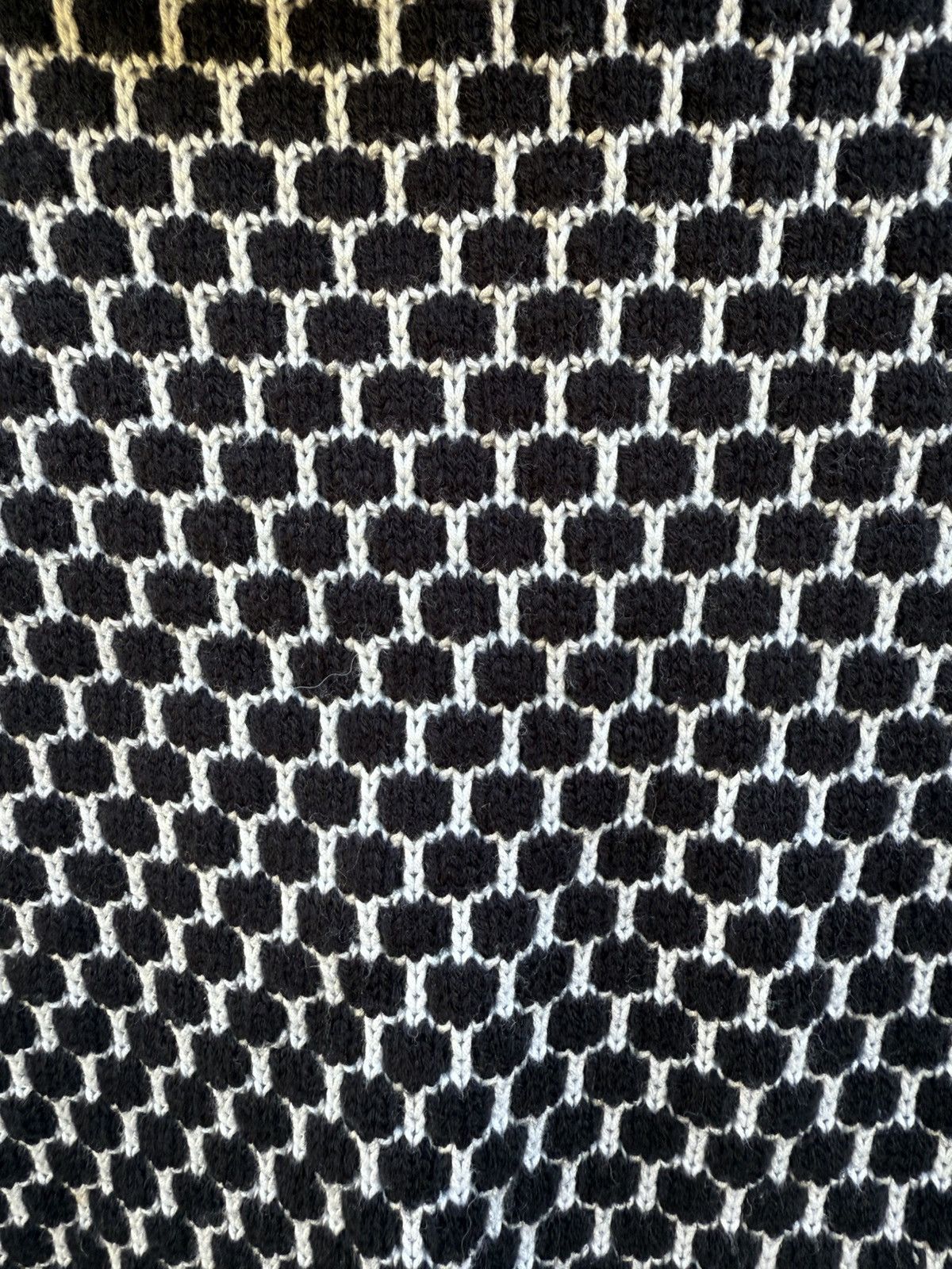 Calvin Klein Calvin Klein Black White Cowl Neck Sweater Hexagon Pattern Size S / US 4 / IT 40 - 3 Thumbnail
