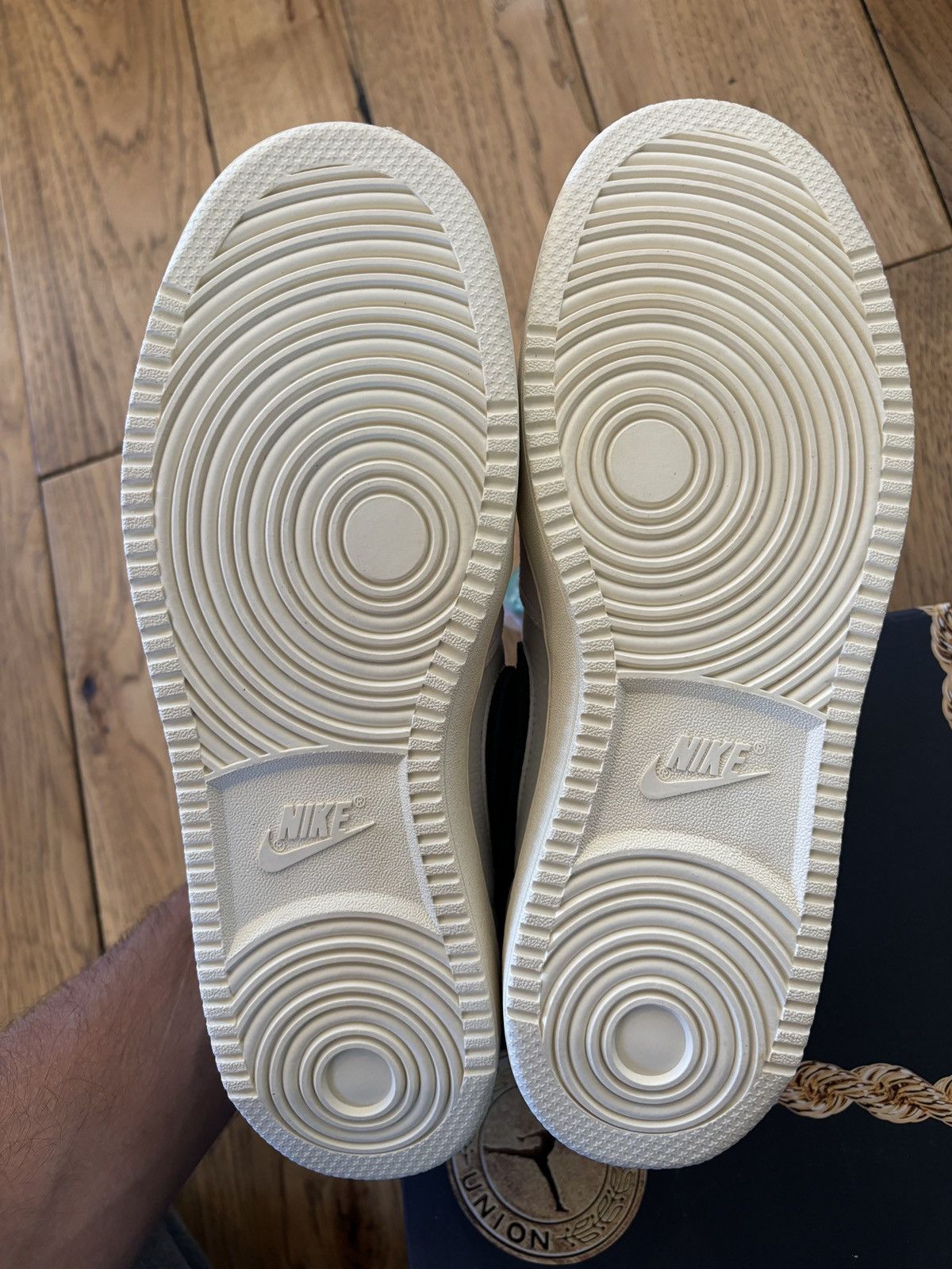 Jordan Brand × Nike × Union LA Jordan 1 Low AJKO SP Sail Leather Size US 9 / EU 42 - 11 Thumbnail