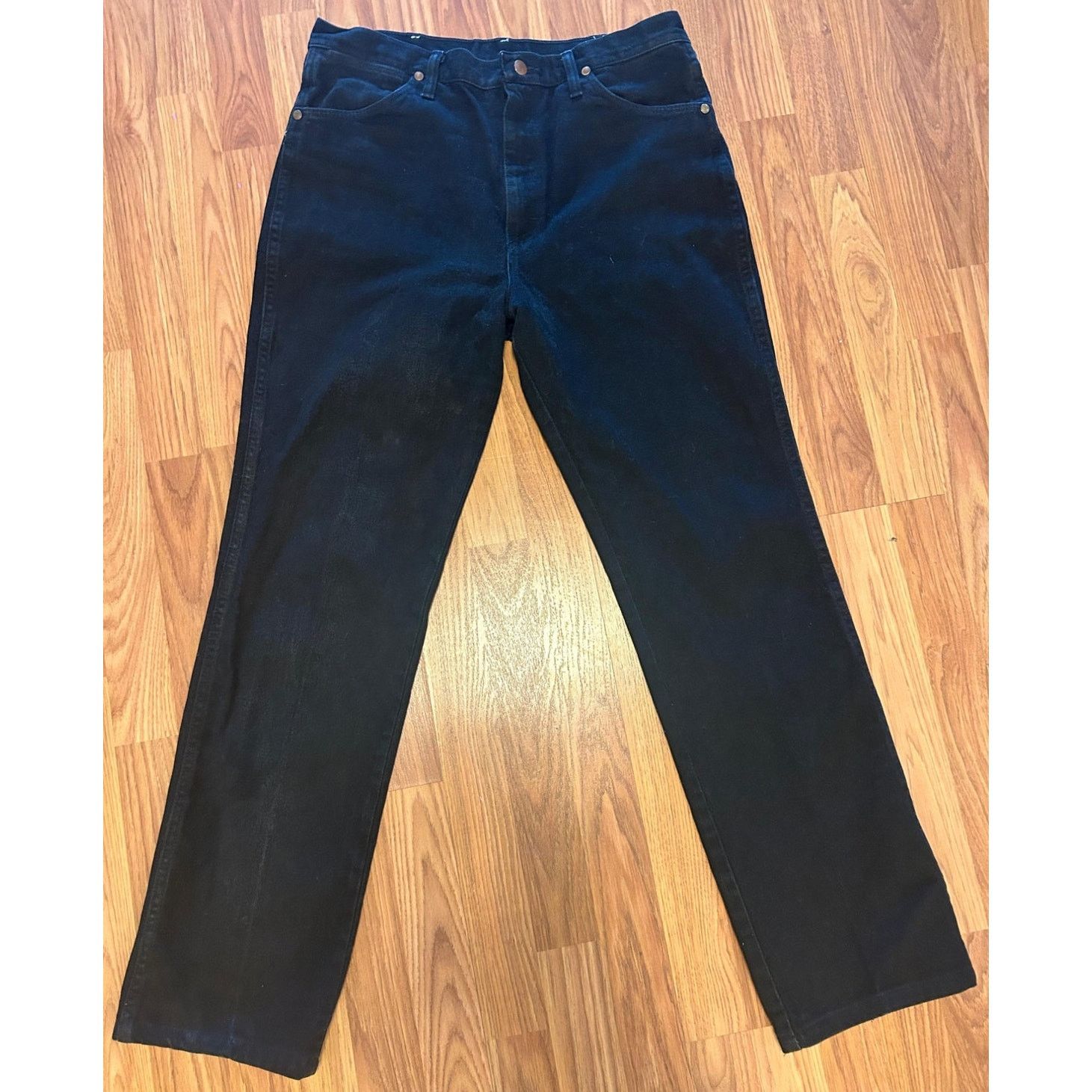 Wrangler Wrangler Men's Black Denim Jeans - 35x34 - Classic Style Size US 35 - 1 Thumbnail