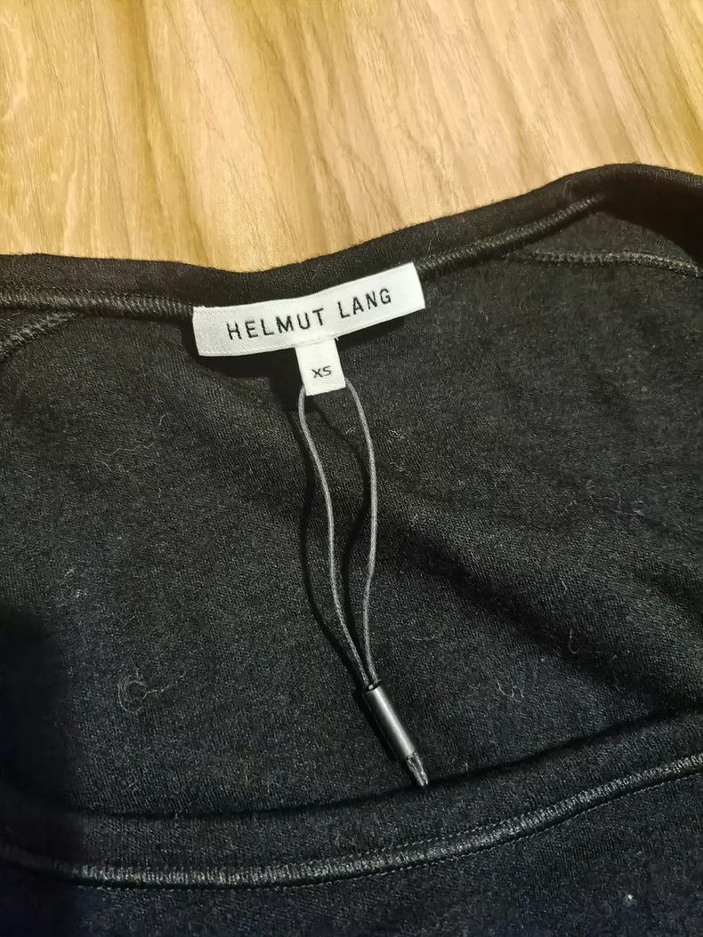 Helmut Lang HELMUT LANG A woolen t-shirt with a bare shoulder Size XS / US 0-2 / IT 36-38 - 2 Thumbnail