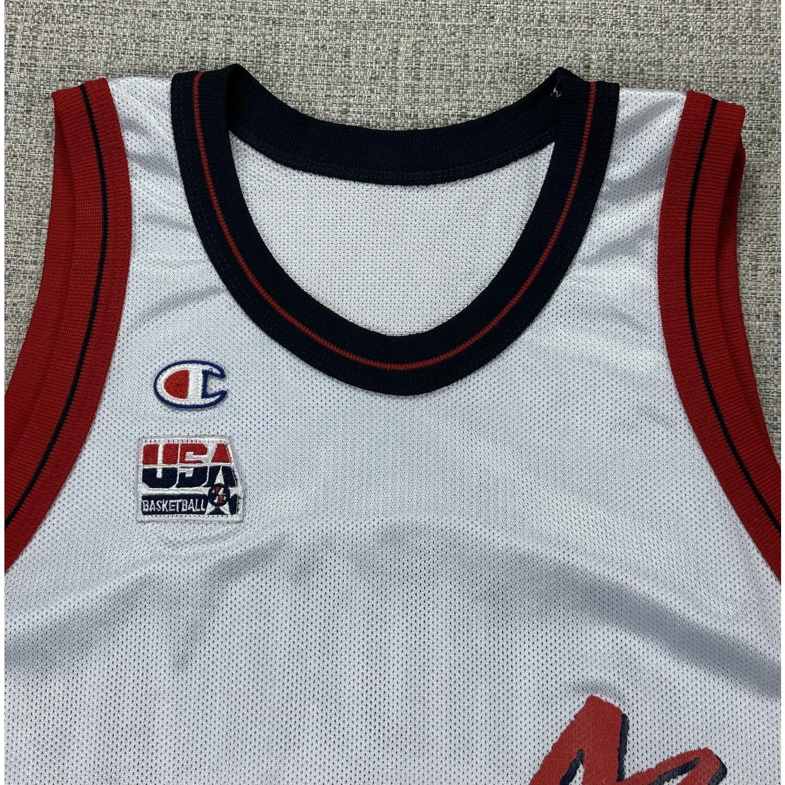 Champion USA Basketball Jersey Sz S Hardaway 6 Champion Made USA 90s Size US S / EU 44-46 / 1 - 8 Thumbnail