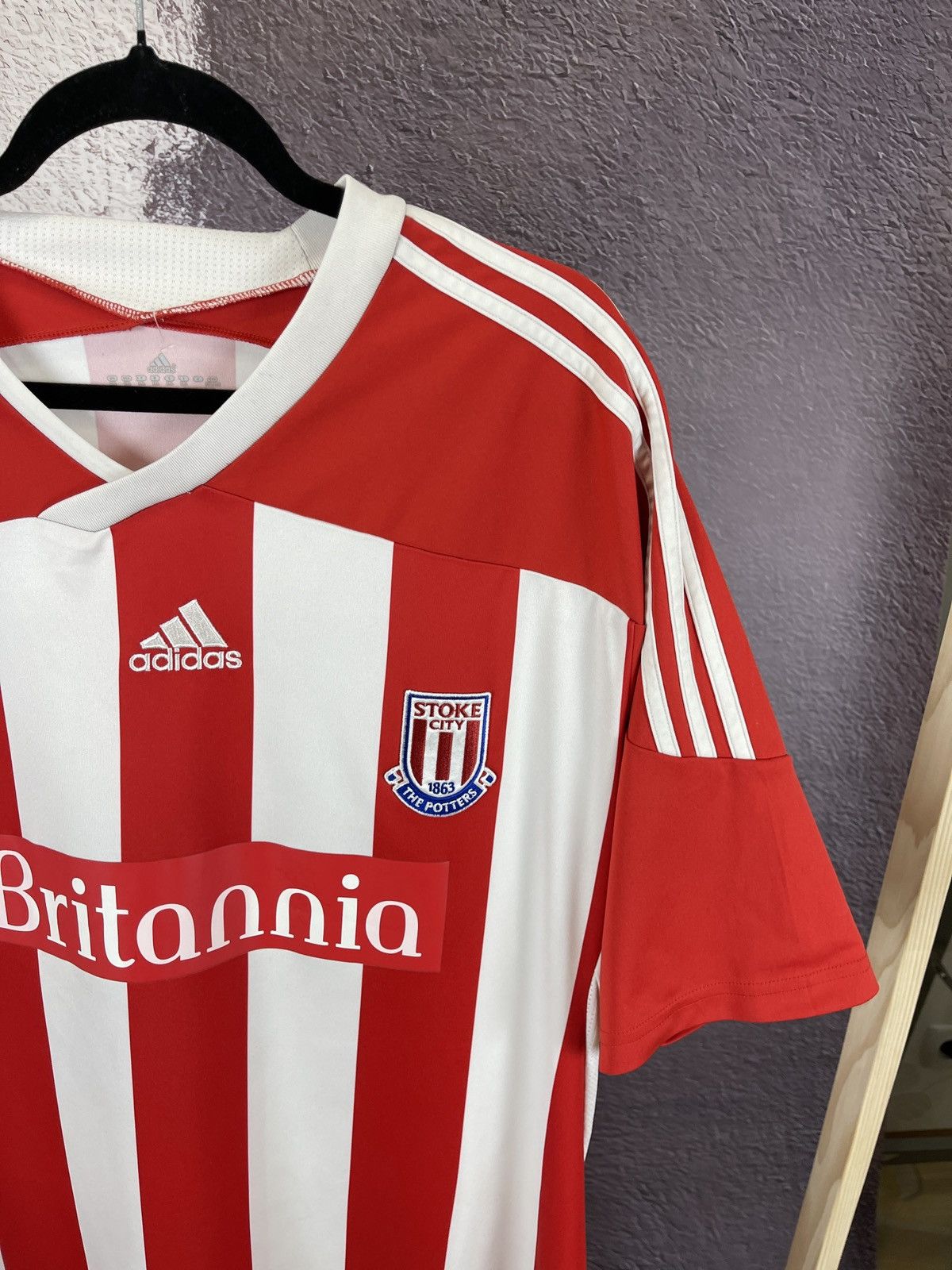 Adidas Adidas Stoke City 2011 2012 #8 Soares home soccer jersey Size US XXL / EU 58 / 5 - 4 Thumbnail