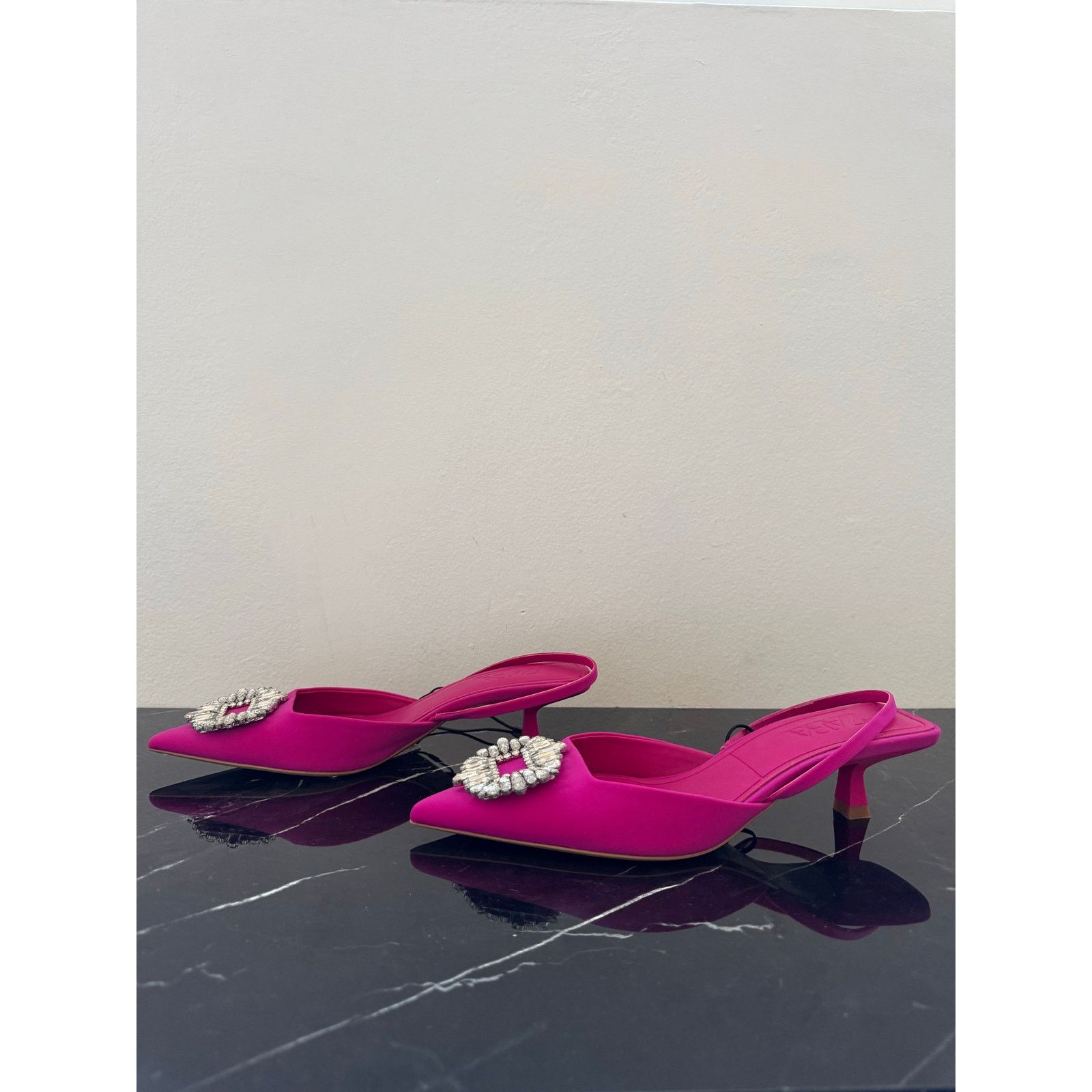 Zara Zara Hot Pink Rhinestone Pointed Toe Slingback Kitten Heel Size US 9 / IT 39 - 8 Thumbnail